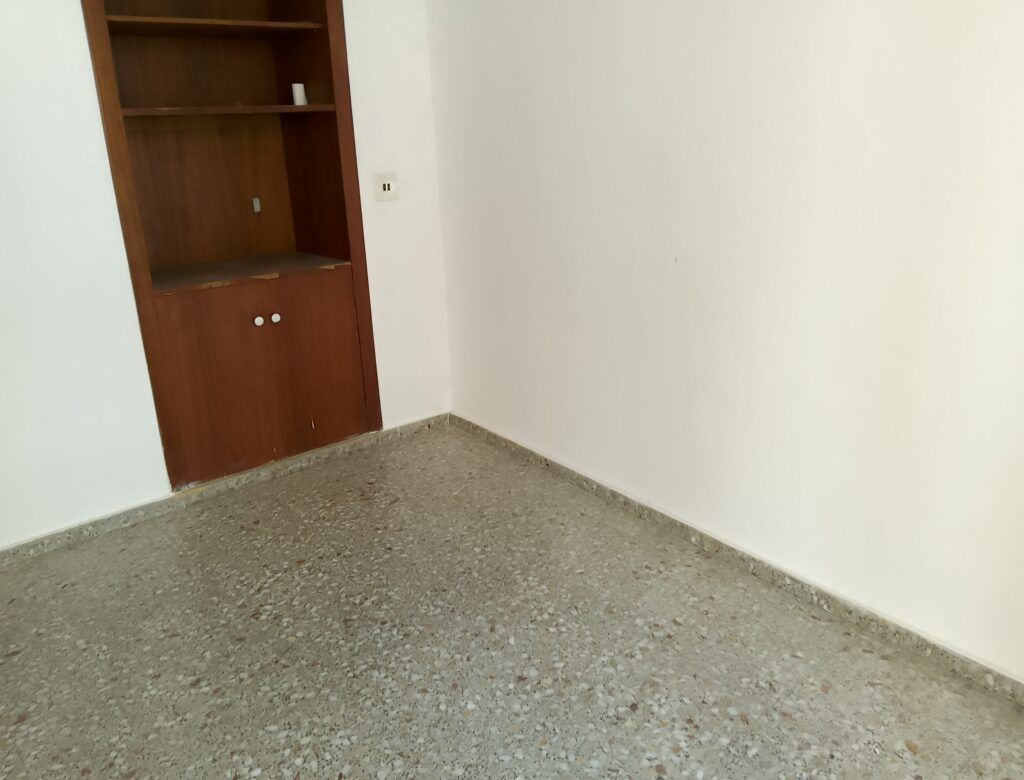 4 Bed, 2 Bath, ApartmentFor Sale, Oliva, Valencia, 46780