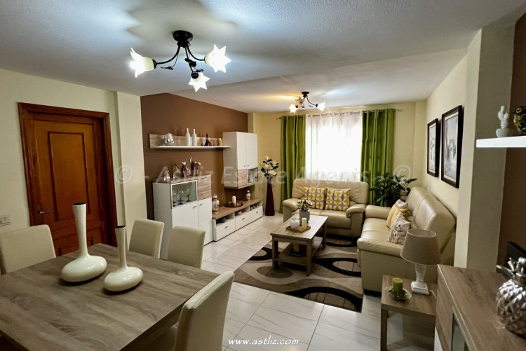 4 Bed, 2 Bath, ApartmentFor Sale, Edf Victoria, Adeje