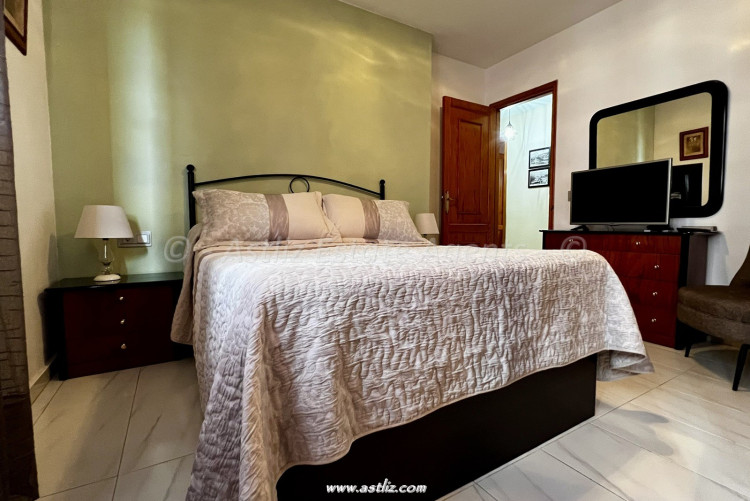 4 Bed, 2 Bath, ApartmentFor Sale, Edf Victoria, Adeje