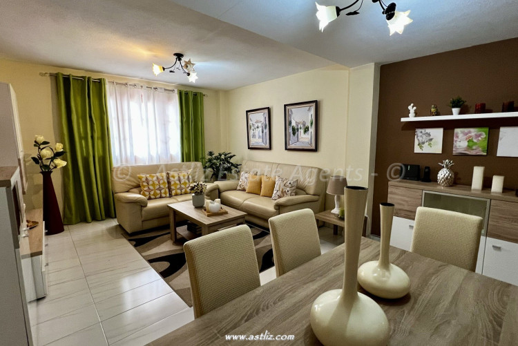 4 Bed, 2 Bath, ApartmentFor Sale, Edf Victoria, Adeje