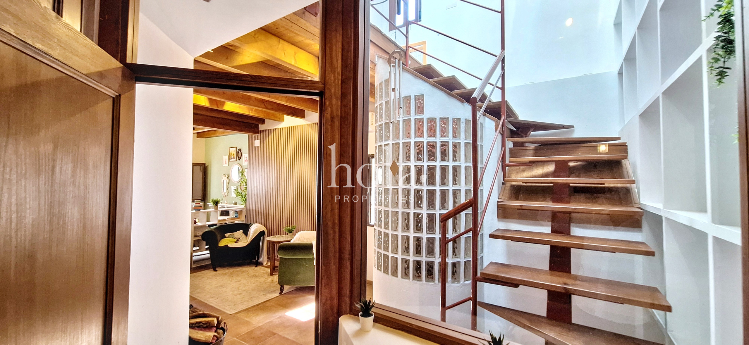 4 Bed, 3 Bath, HouseFor Sale, Pinos Del Valle, Granada