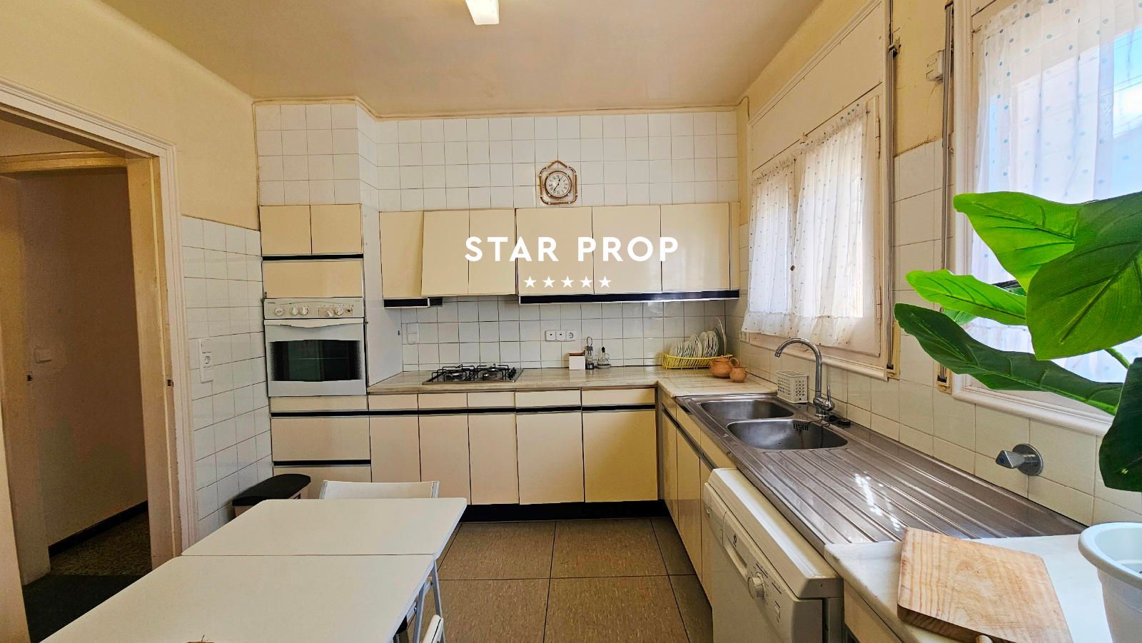 5 Bed, 3 Bath, HouseFor Sale, Llançà, Girona 5 Bed, 3 Bath, HouseFor Sale, Llançà, Girona