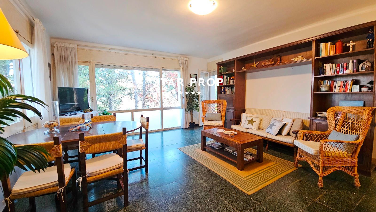 5 Bed, 3 Bath, HouseFor Sale, Llançà, Girona 5 Bed, 3 Bath, HouseFor Sale, Llançà, Girona