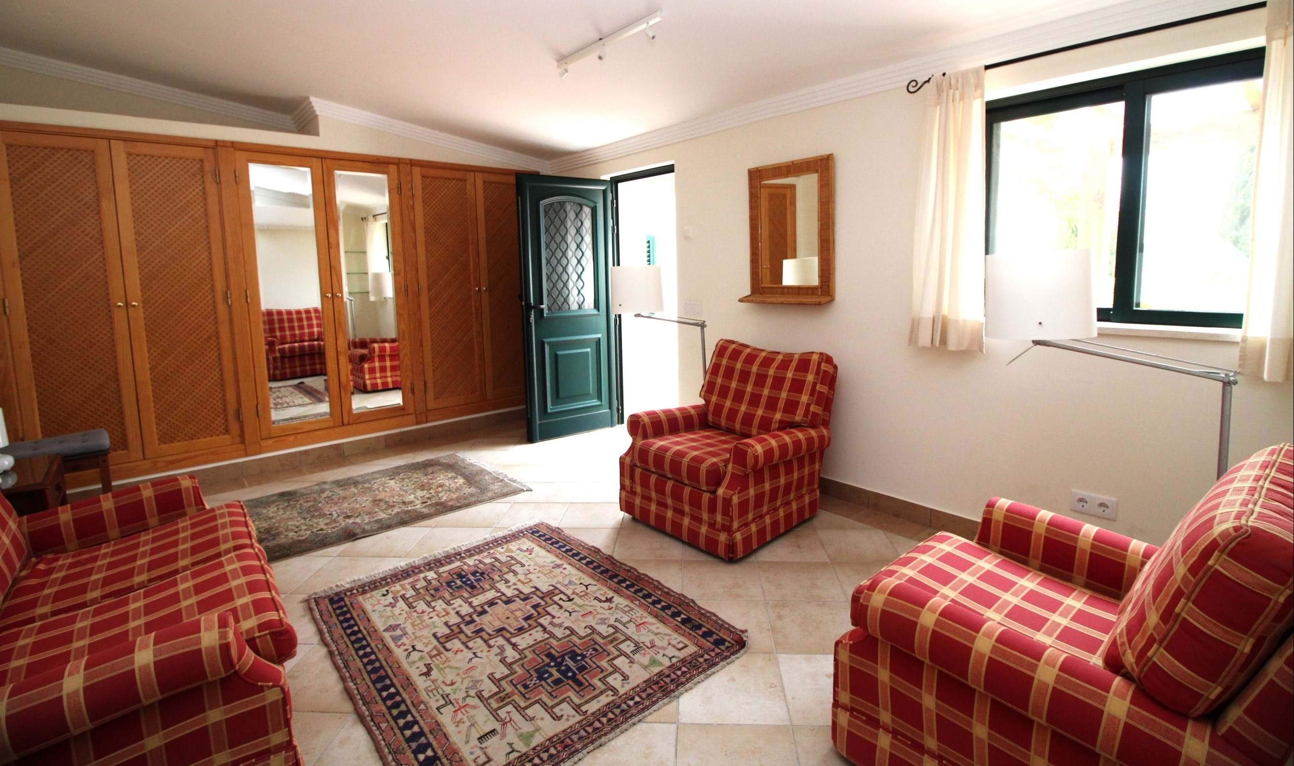 4 Bed, 3 Bath, HouseFor Sale, Sao Bras De Alportel, Faro, 8150-063