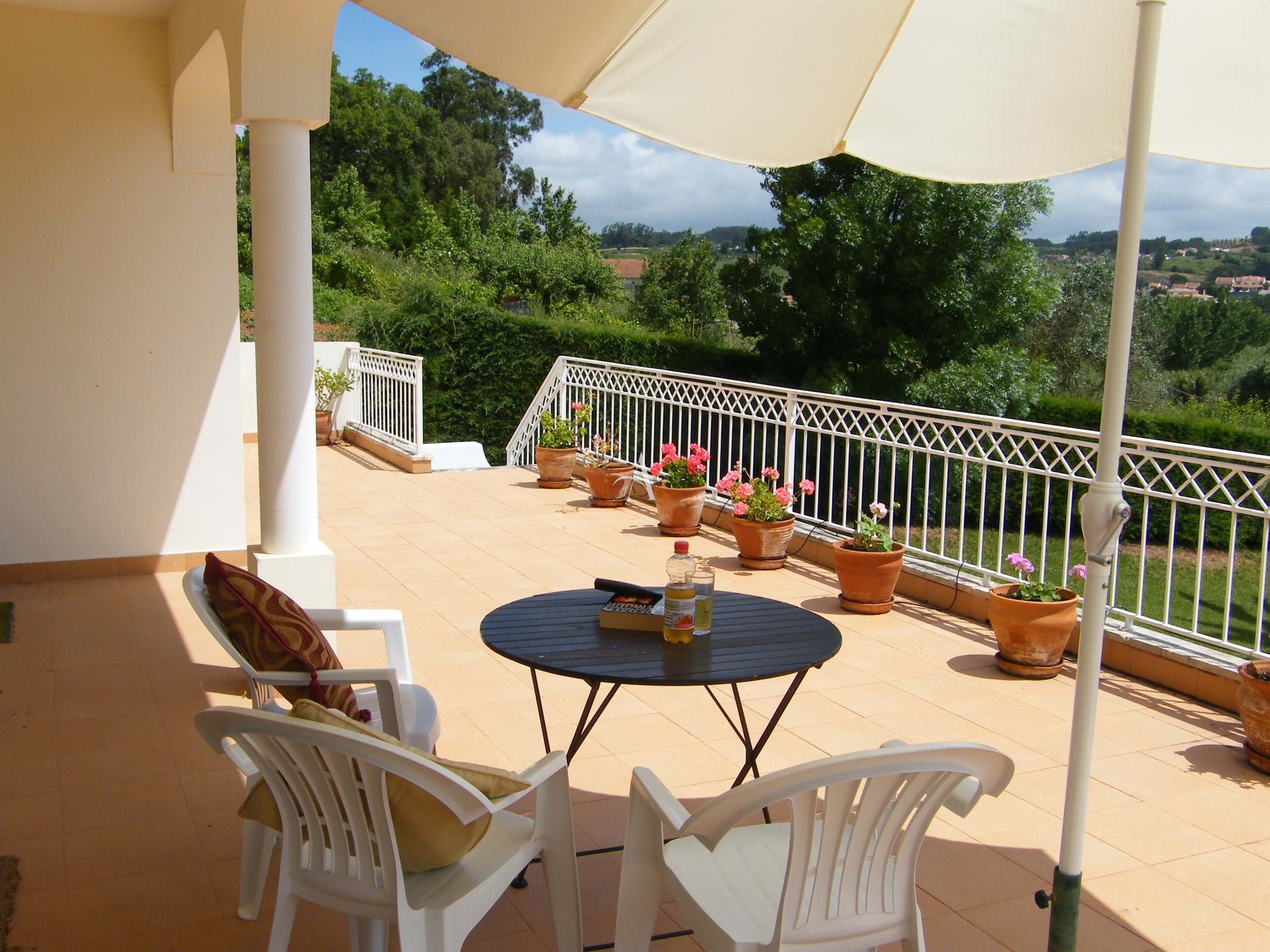 4 Bed, 3 Bath, HouseFor Sale, Caldas da Rainha, Leiria 4 Bed, 3 Bath, HouseFor Sale, Caldas da Rainha, Leiria