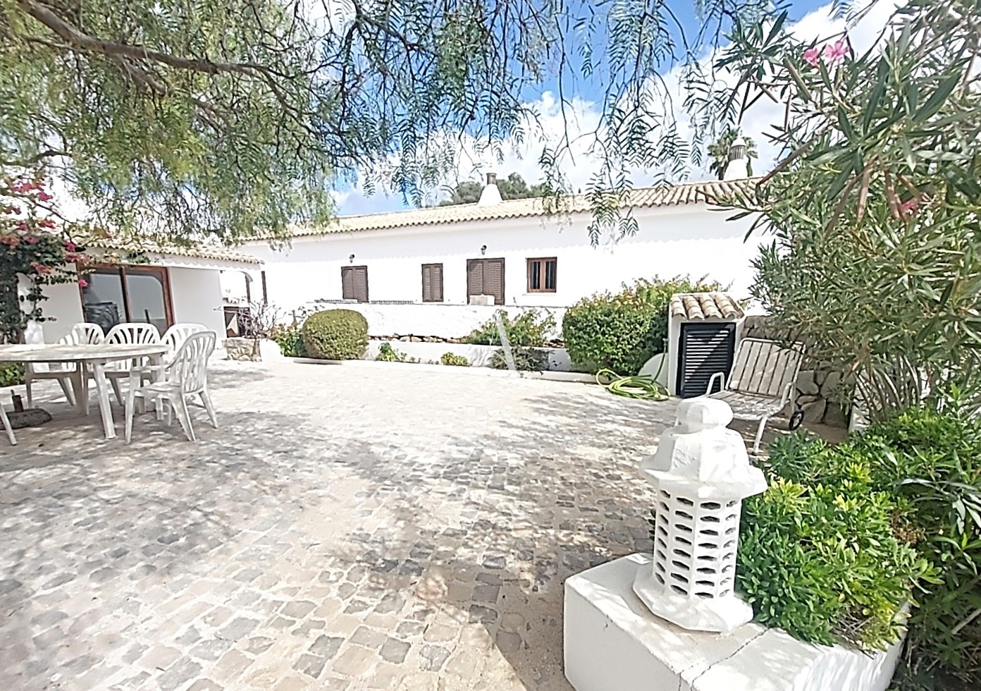 4 Bed, 4 Bath, HouseFor Sale, Loulé, Faro 4 Bed, 4 Bath, HouseFor Sale, Loulé, Faro