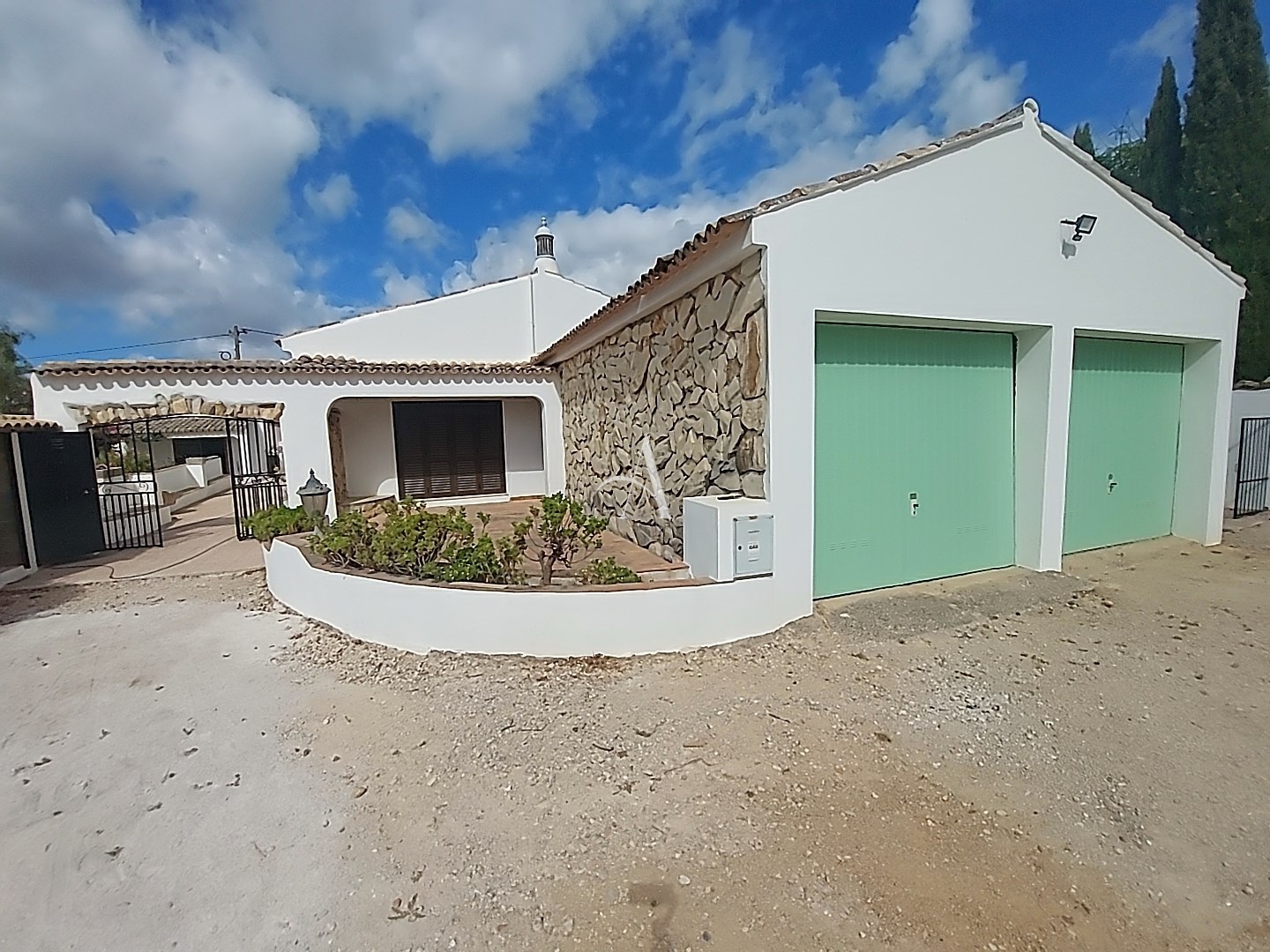 4 Bed, 4 Bath, HouseFor Sale, Loulé, Faro 4 Bed, 4 Bath, HouseFor Sale, Loulé, Faro