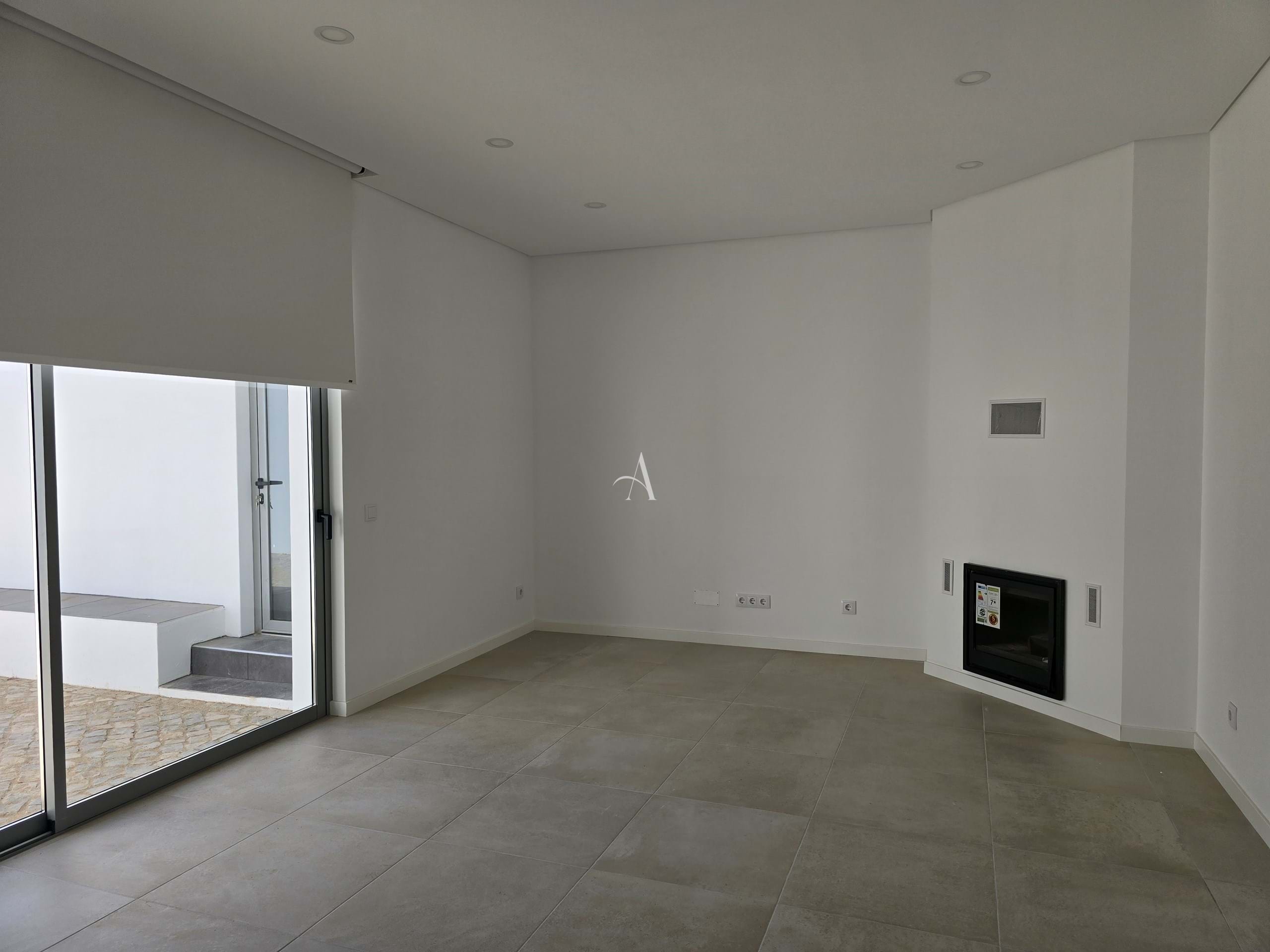 3 Bed, 3 Bath, HouseFor Sale, Sao Bras De Alportel, Faro