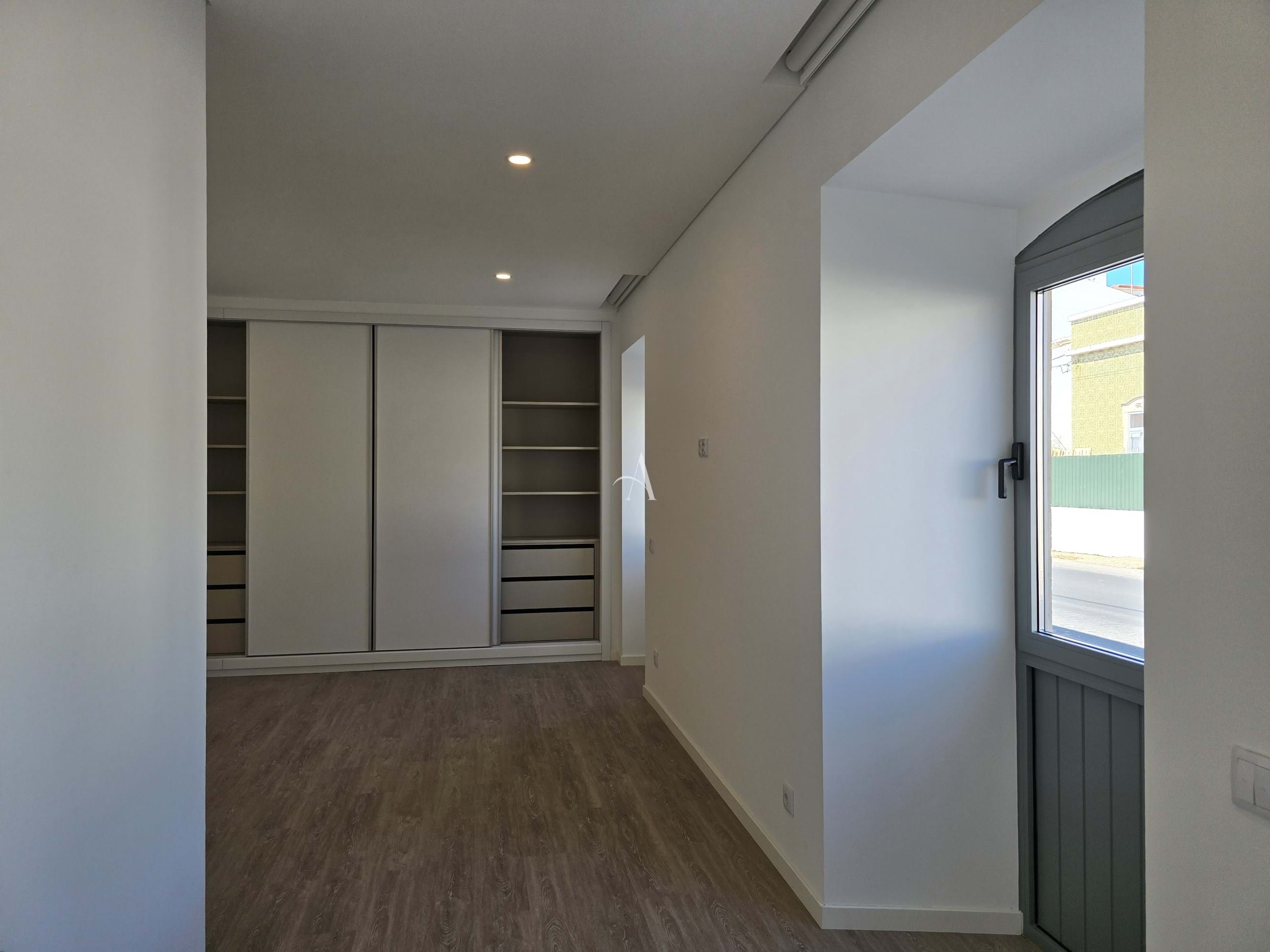 3 Bed, 3 Bath, HouseFor Sale, Sao Bras De Alportel, Faro