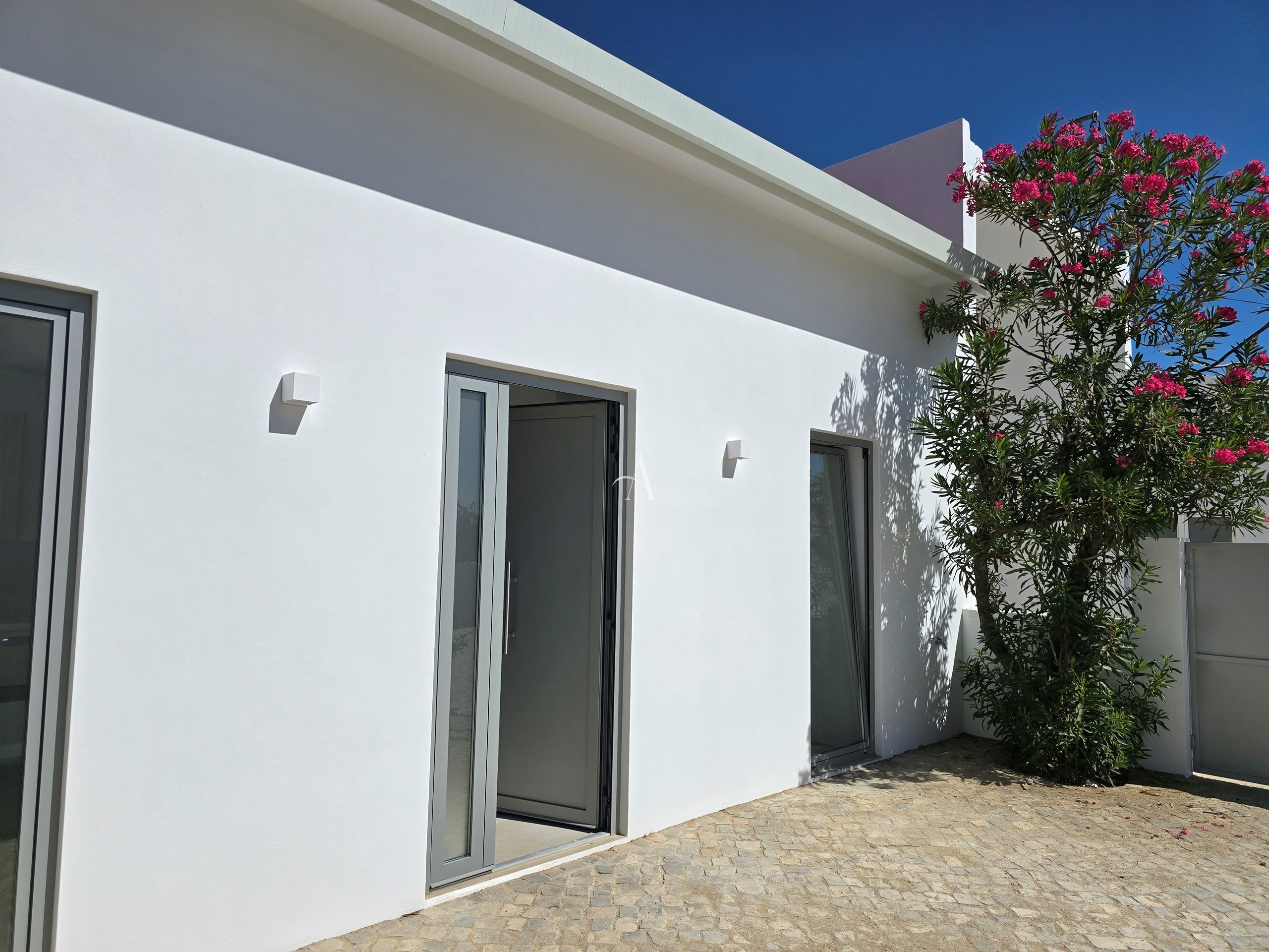 3 Bed, 3 Bath, HouseFor Sale, Sao Bras De Alportel, Faro