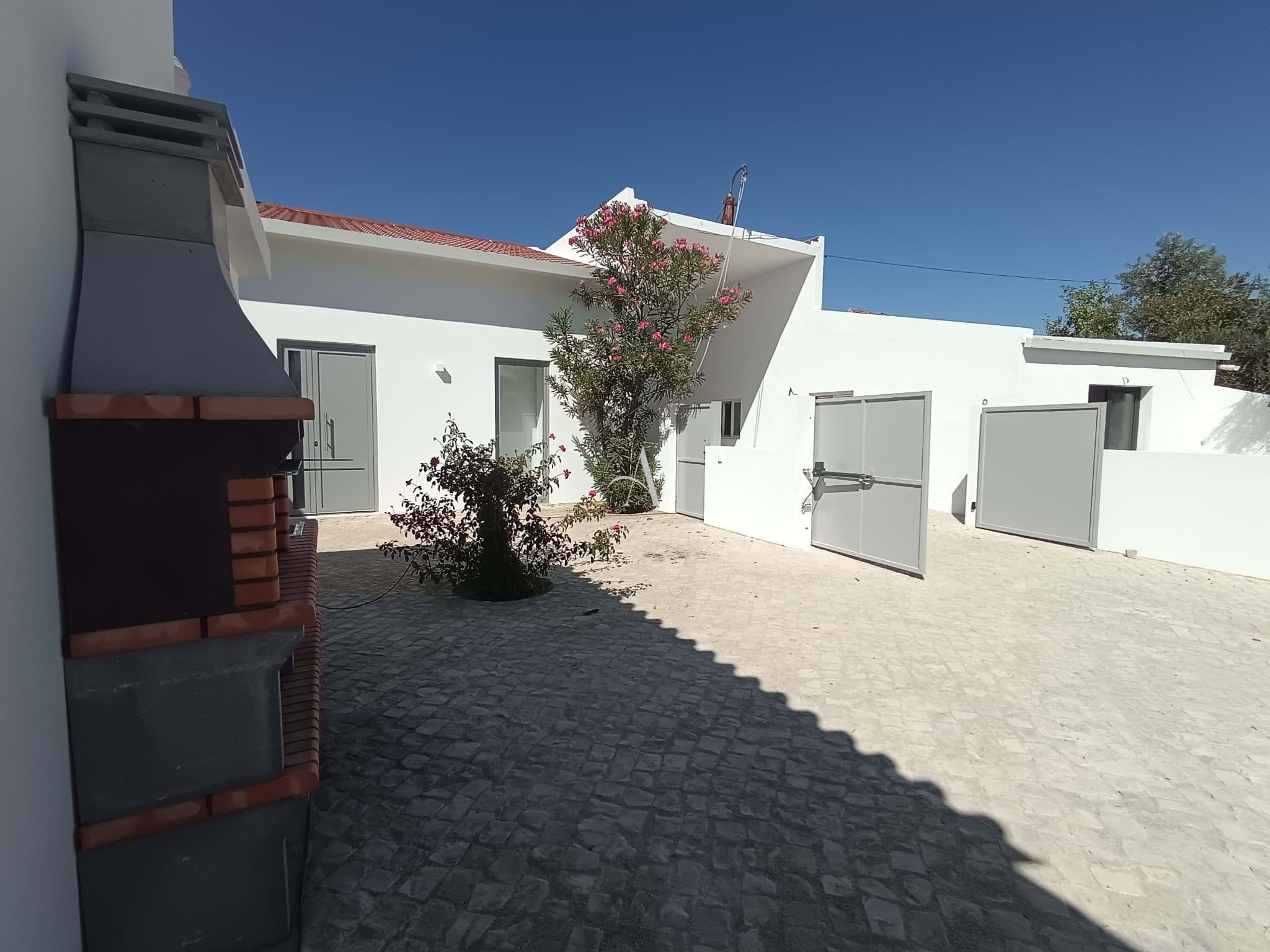 3 Bed, 3 Bath, HouseFor Sale, Sao Bras De Alportel, Faro