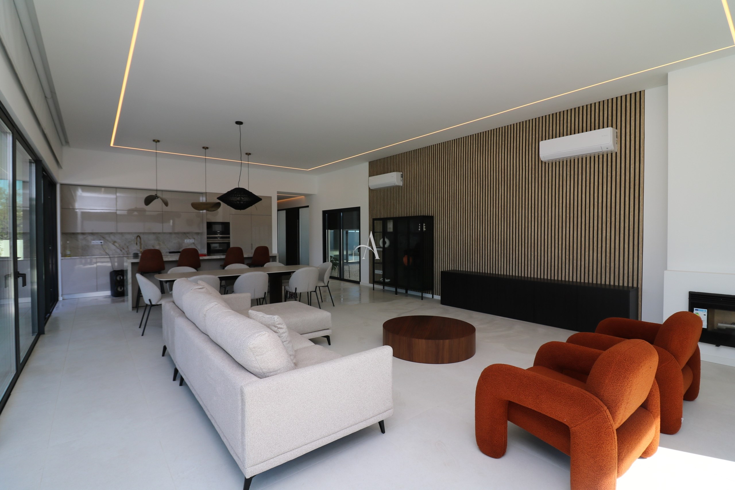 4 Bed, 4 Bath, HouseFor Sale, Sao Bras De Alportel, Faro 4 Bed, 4 Bath, HouseFor Sale, Sao Bras De Alportel, Faro