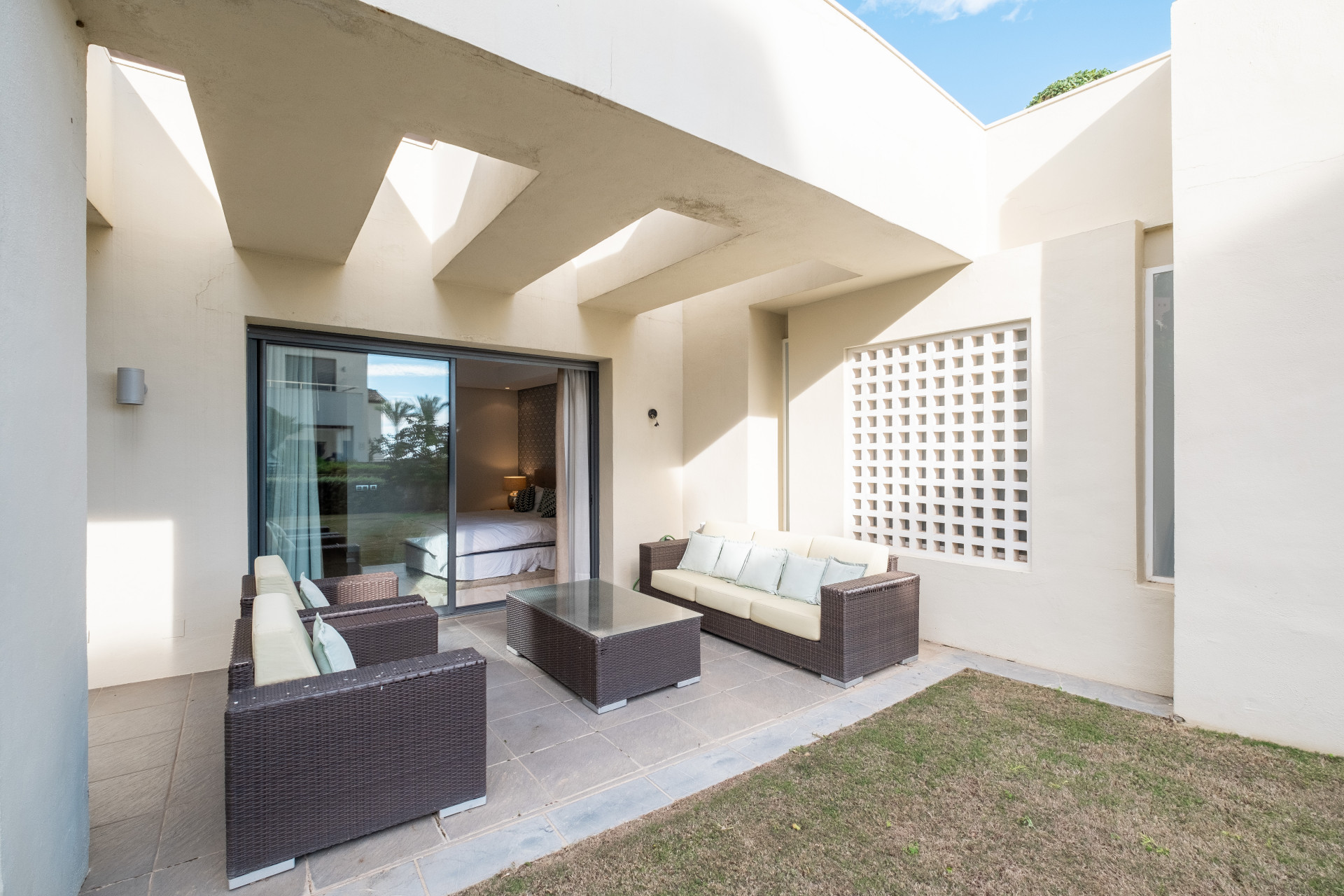 1 Bed, 1 Bath, ApartmentFor Sale, Marbella, Malaga