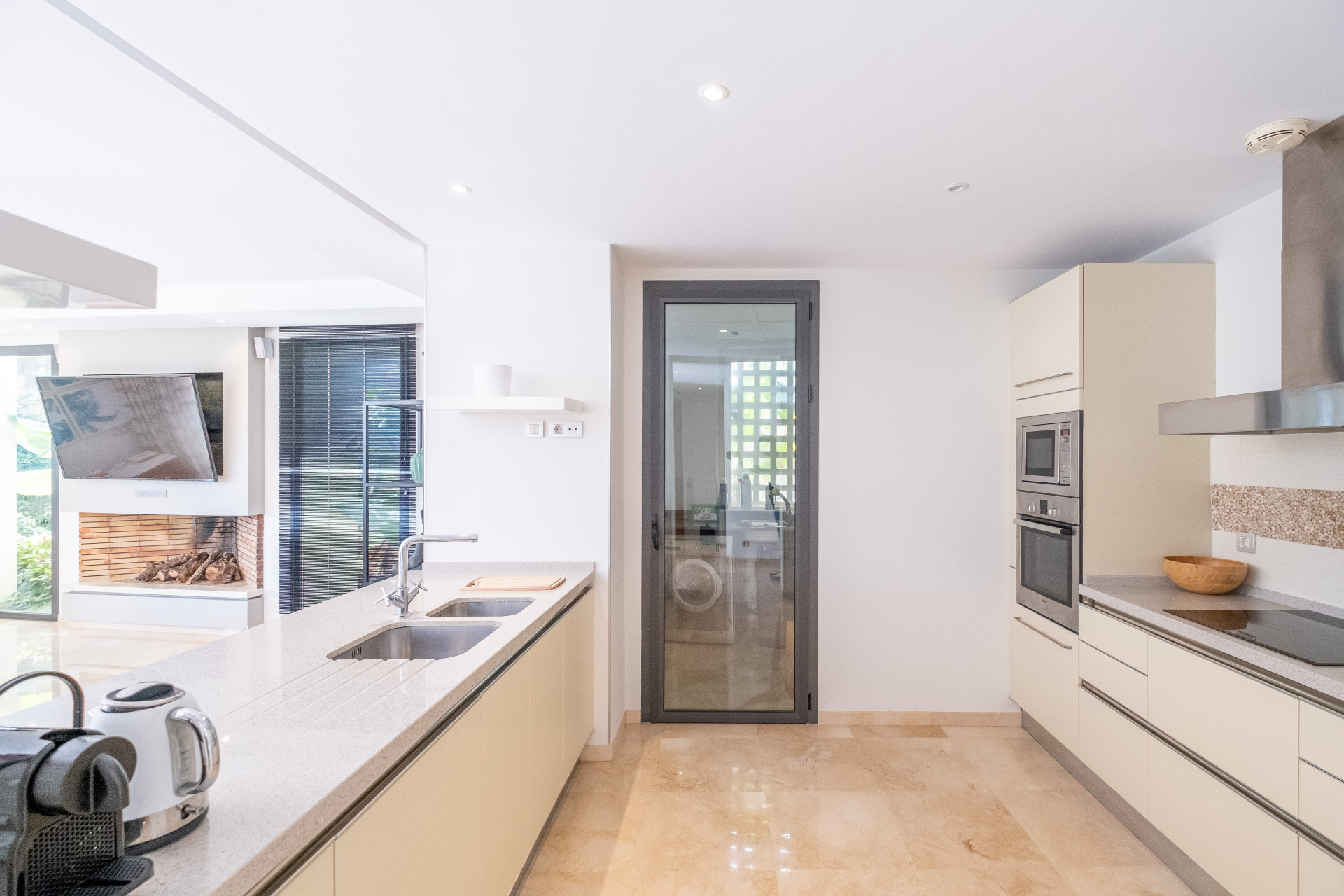 1 Bed, 1 Bath, ApartmentFor Sale, Marbella, Malaga