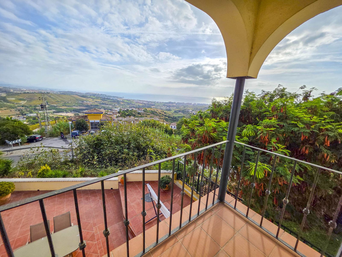 3 Bed, 2 Bath, HouseFor Sale, Manilva, Malaga