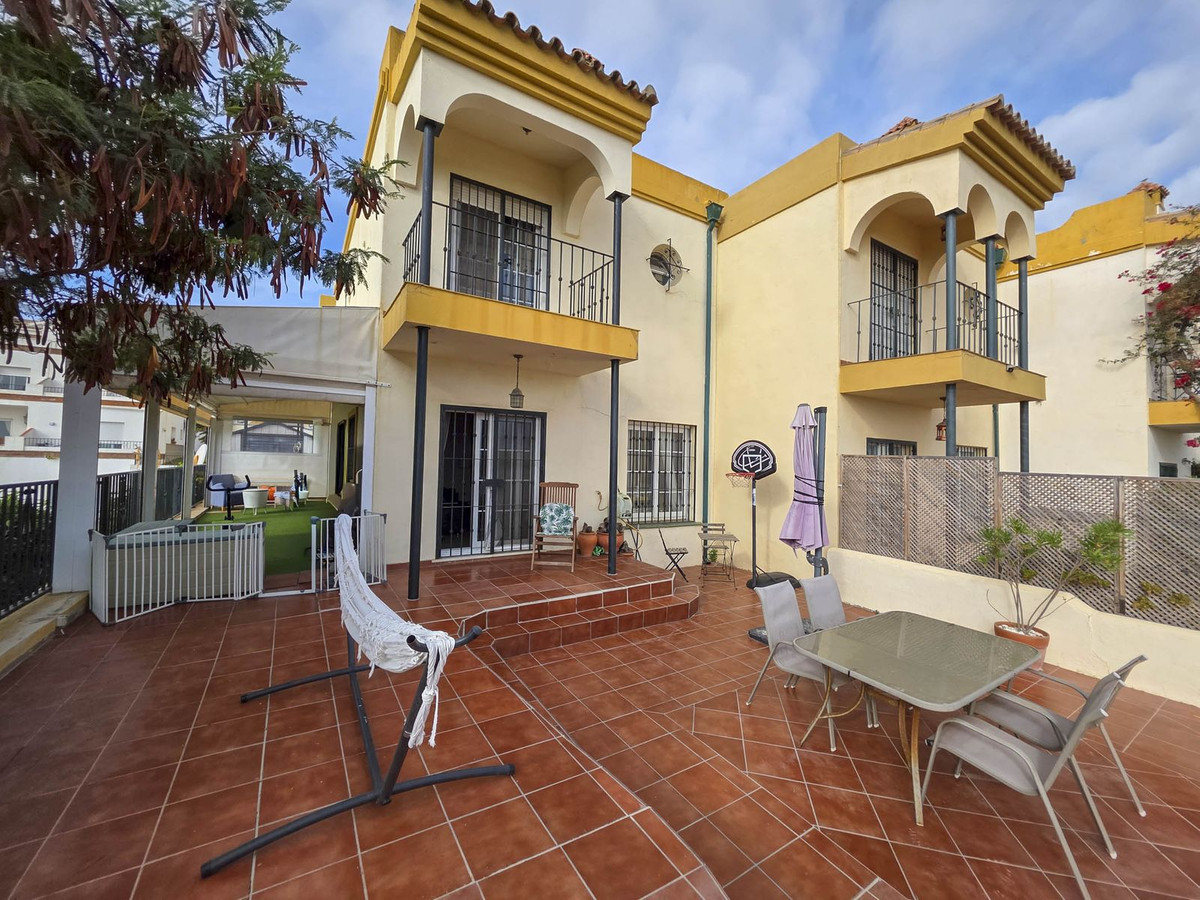 3 Bed, 2 Bath, HouseFor Sale, Manilva, Malaga