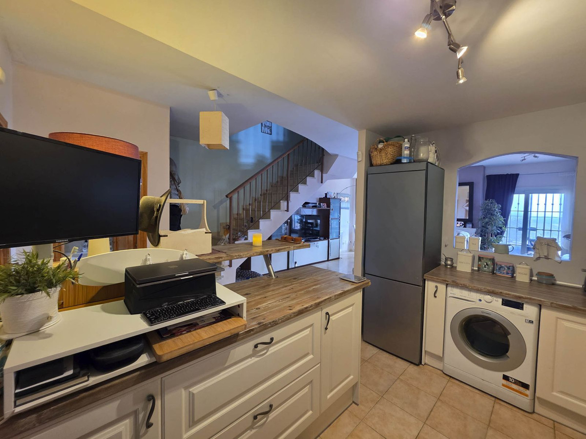 3 Bed, 2 Bath, HouseFor Sale, Manilva, Malaga