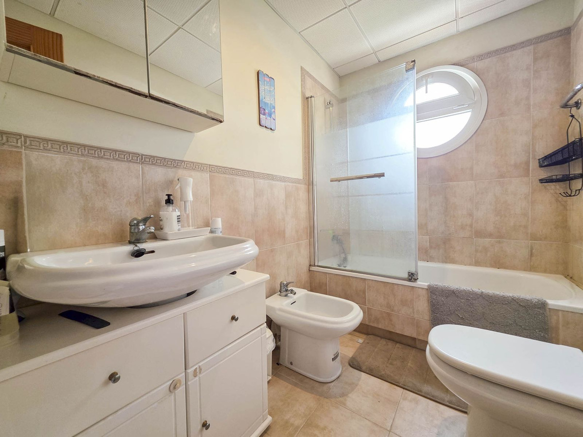 3 Bed, 2 Bath, HouseFor Sale, Manilva, Malaga