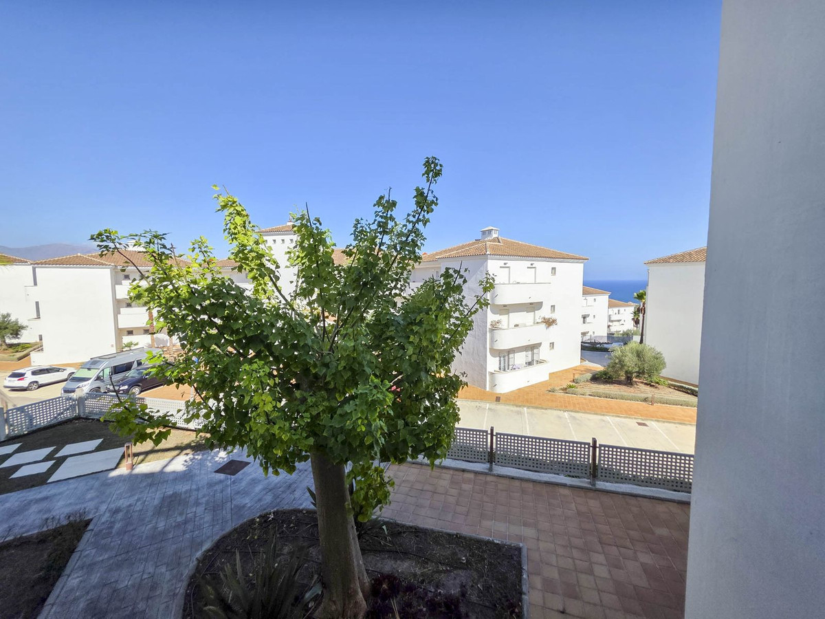 2 Bed, 2 Bath, ApartmentFor Sale, La Duquesa, Malaga 2 Bed, 2 Bath, ApartmentFor Sale, La Duquesa, Malaga
