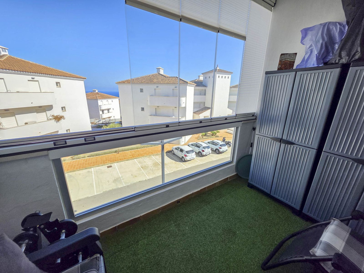 2 Bed, 2 Bath, ApartmentFor Sale, La Duquesa, Malaga 2 Bed, 2 Bath, ApartmentFor Sale, La Duquesa, Malaga