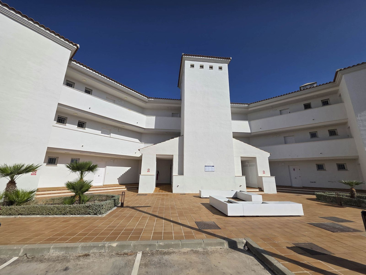 2 Bed, 2 Bath, ApartmentFor Sale, La Duquesa, Malaga 2 Bed, 2 Bath, ApartmentFor Sale, La Duquesa, Malaga