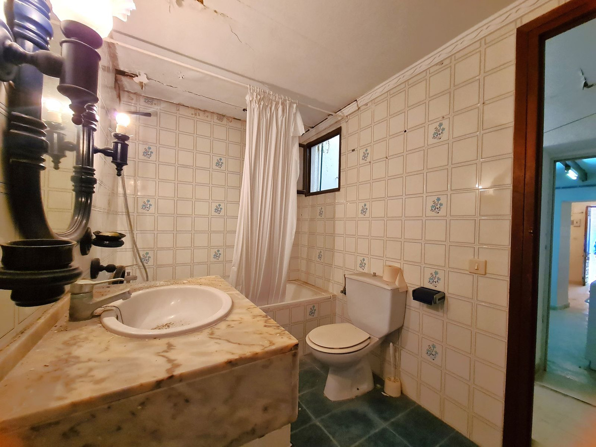 2 Bed, 1 Bath, HouseFor Sale, Manilva, Malaga 2 Bed, 1 Bath, HouseFor Sale, Manilva, Malaga