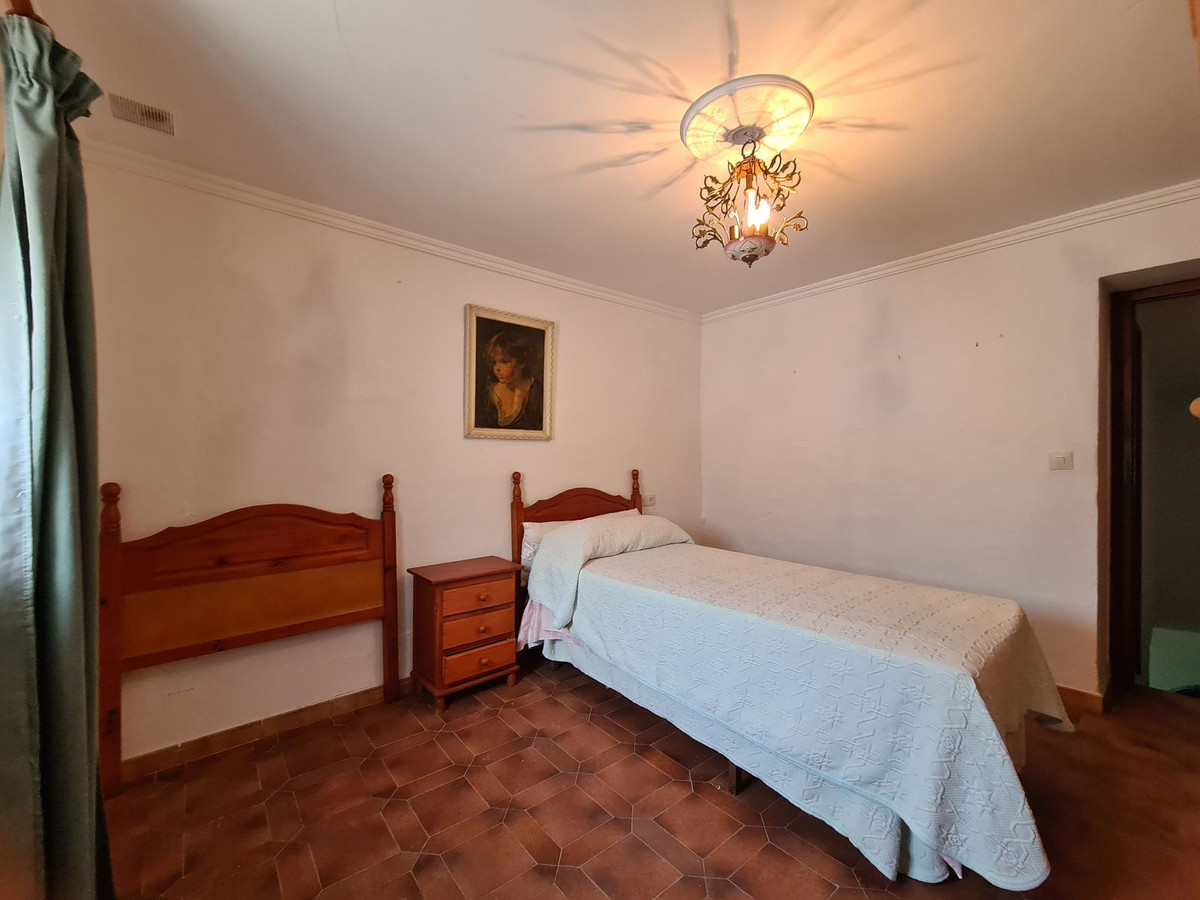 2 Bed, 1 Bath, HouseFor Sale, Manilva, Malaga 2 Bed, 1 Bath, HouseFor Sale, Manilva, Malaga