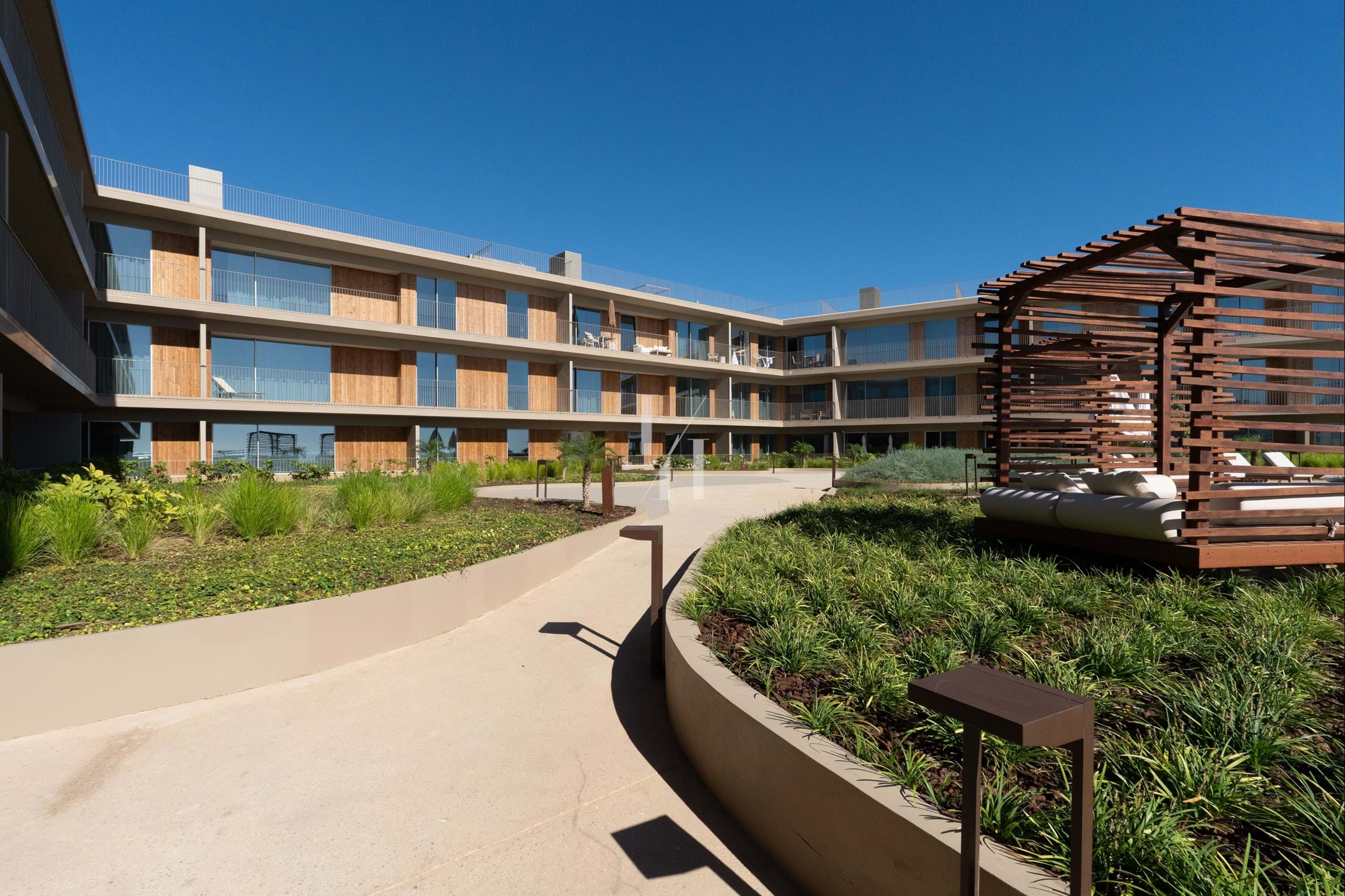 2 Bed, 3 Bath, ApartmentFor Sale, Loulé, Faro, 8125-590 2 Bed, 3 Bath, ApartmentFor Sale, Loulé, Faro, 8125-590