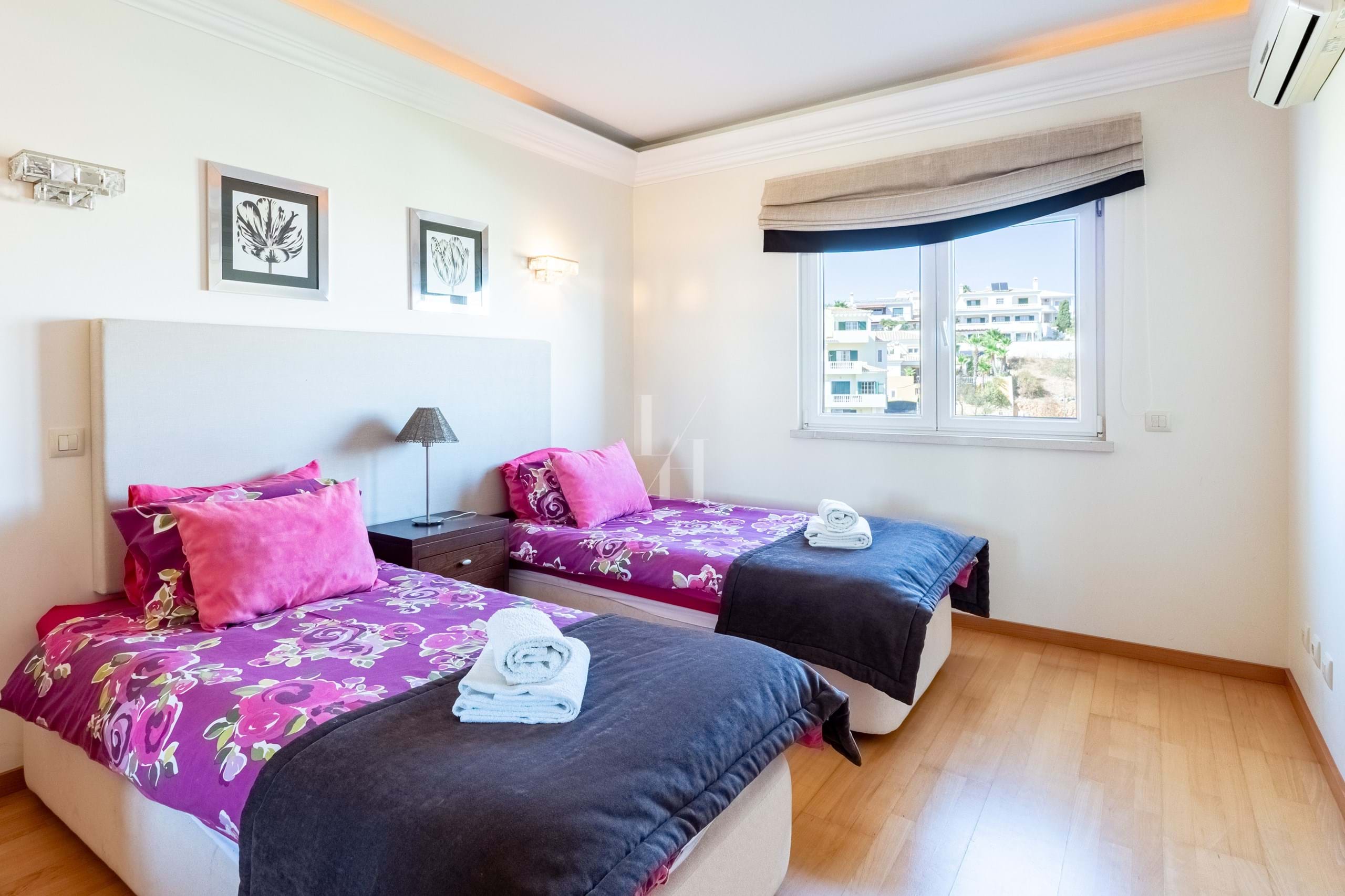 2 Bed, 1 Bath, ApartmentFor Sale, Lagos, Faro, 8600-643 2 Bed, 1 Bath, ApartmentFor Sale, Lagos, Faro, 8600-643