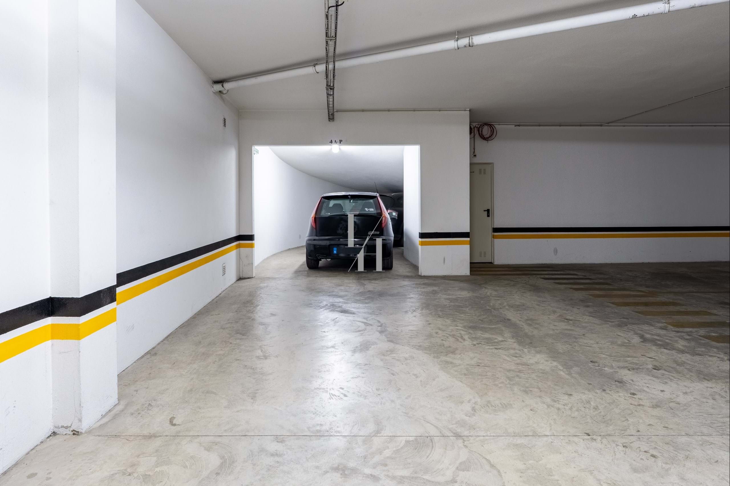 2 Bed, 1 Bath, ApartmentFor Sale, Lagos, Faro, 8600-643 2 Bed, 1 Bath, ApartmentFor Sale, Lagos, Faro, 8600-643