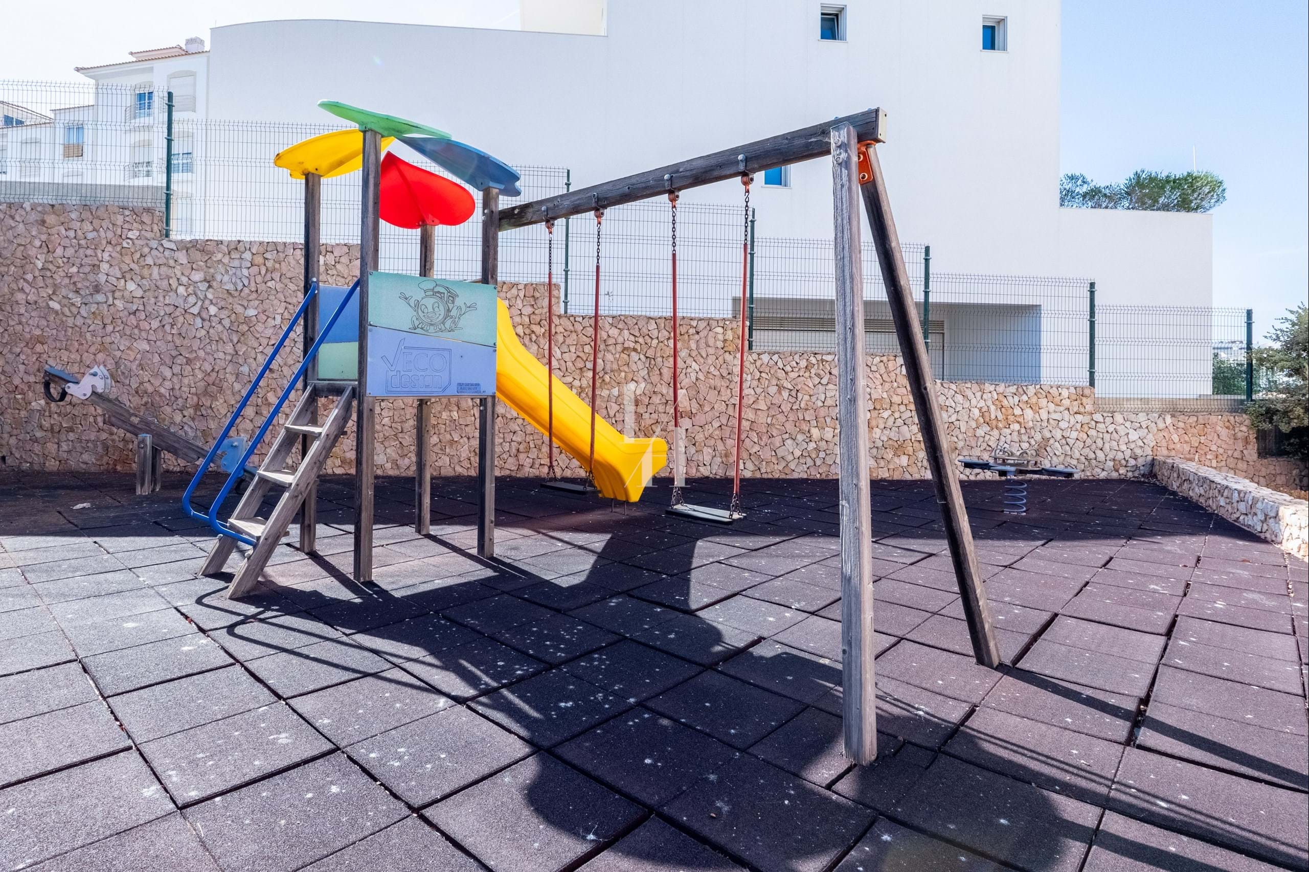 2 Bed, 1 Bath, ApartmentFor Sale, Lagos, Faro, 8600-643 2 Bed, 1 Bath, ApartmentFor Sale, Lagos, Faro, 8600-643