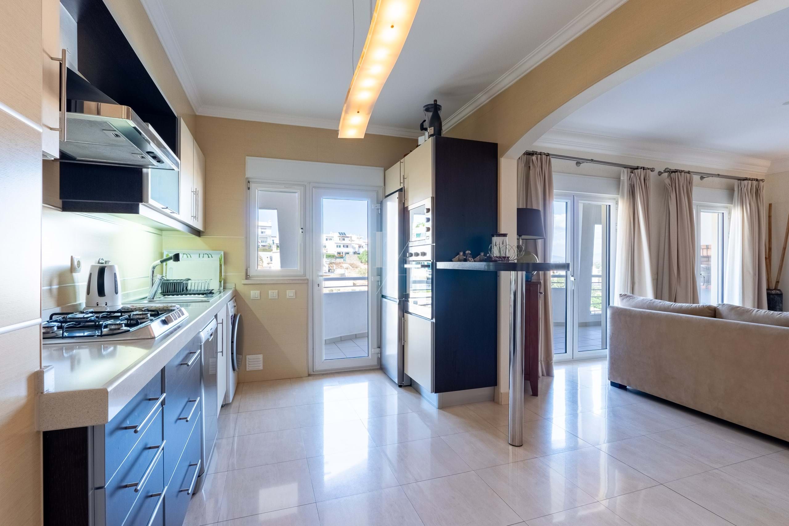 2 Bed, 1 Bath, ApartmentFor Sale, Lagos, Faro, 8600-643 2 Bed, 1 Bath, ApartmentFor Sale, Lagos, Faro, 8600-643