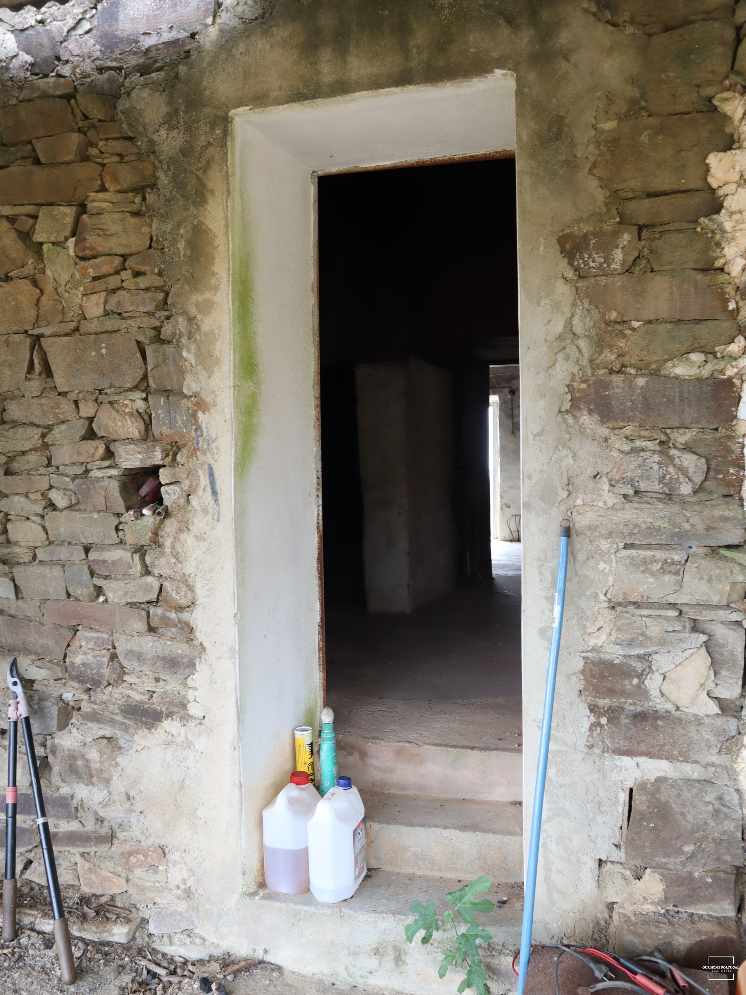 3 Bed, 1 Bath, HouseFor Sale, Loulé, Faro, 8100-183