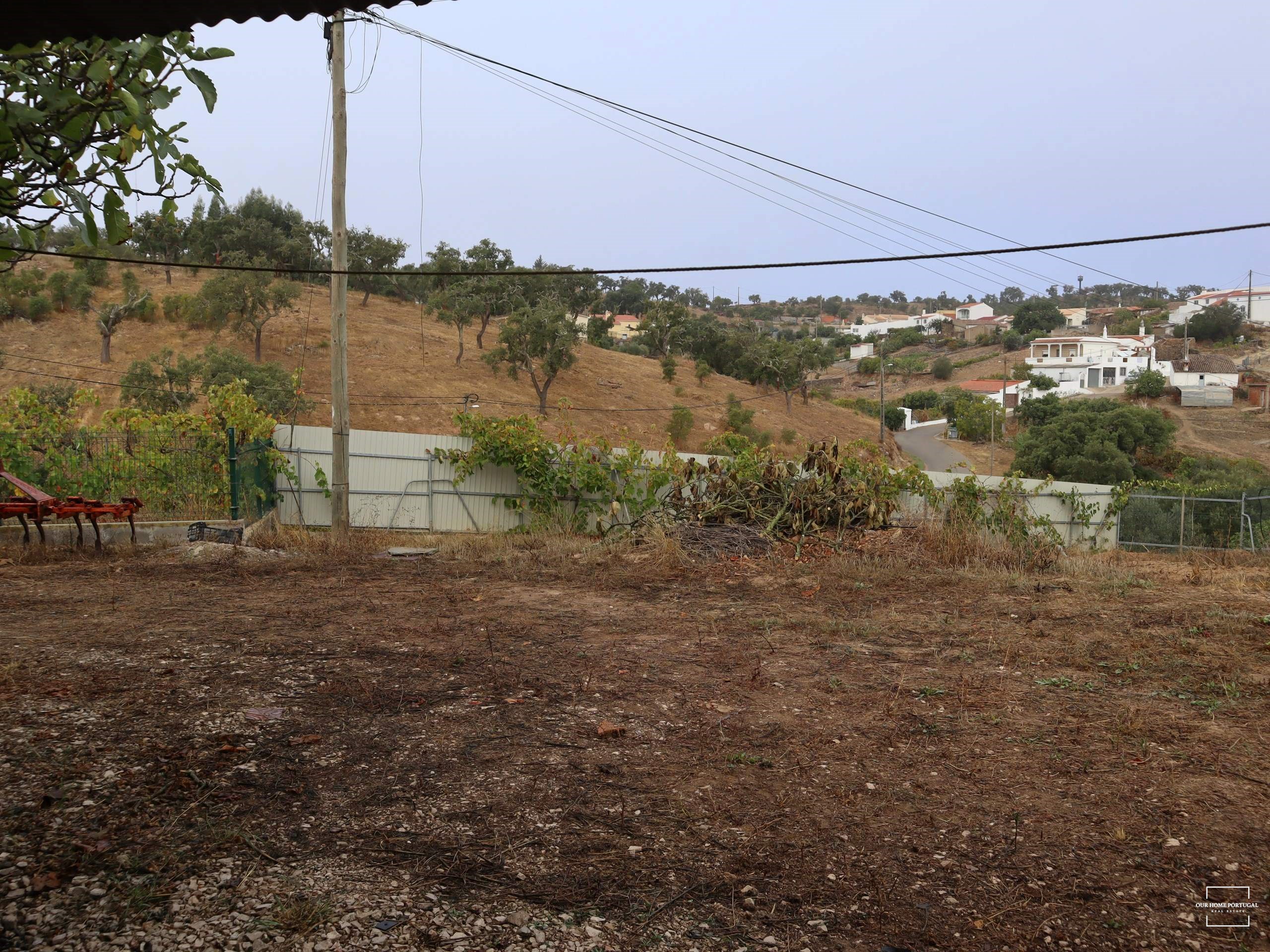 3 Bed, 1 Bath, HouseFor Sale, Loulé, Faro, 8100-183