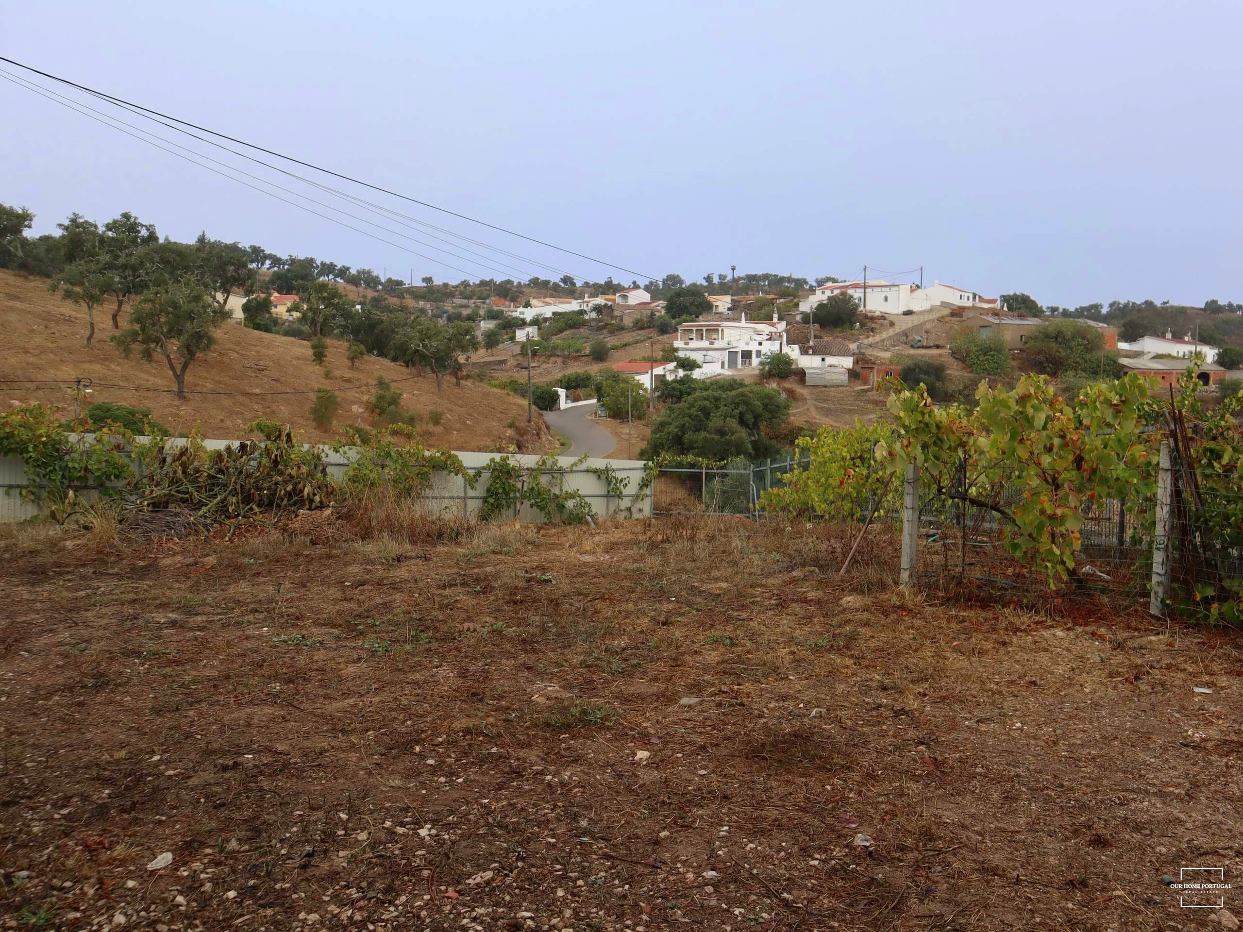 3 Bed, 1 Bath, HouseFor Sale, Loulé, Faro, 8100-183