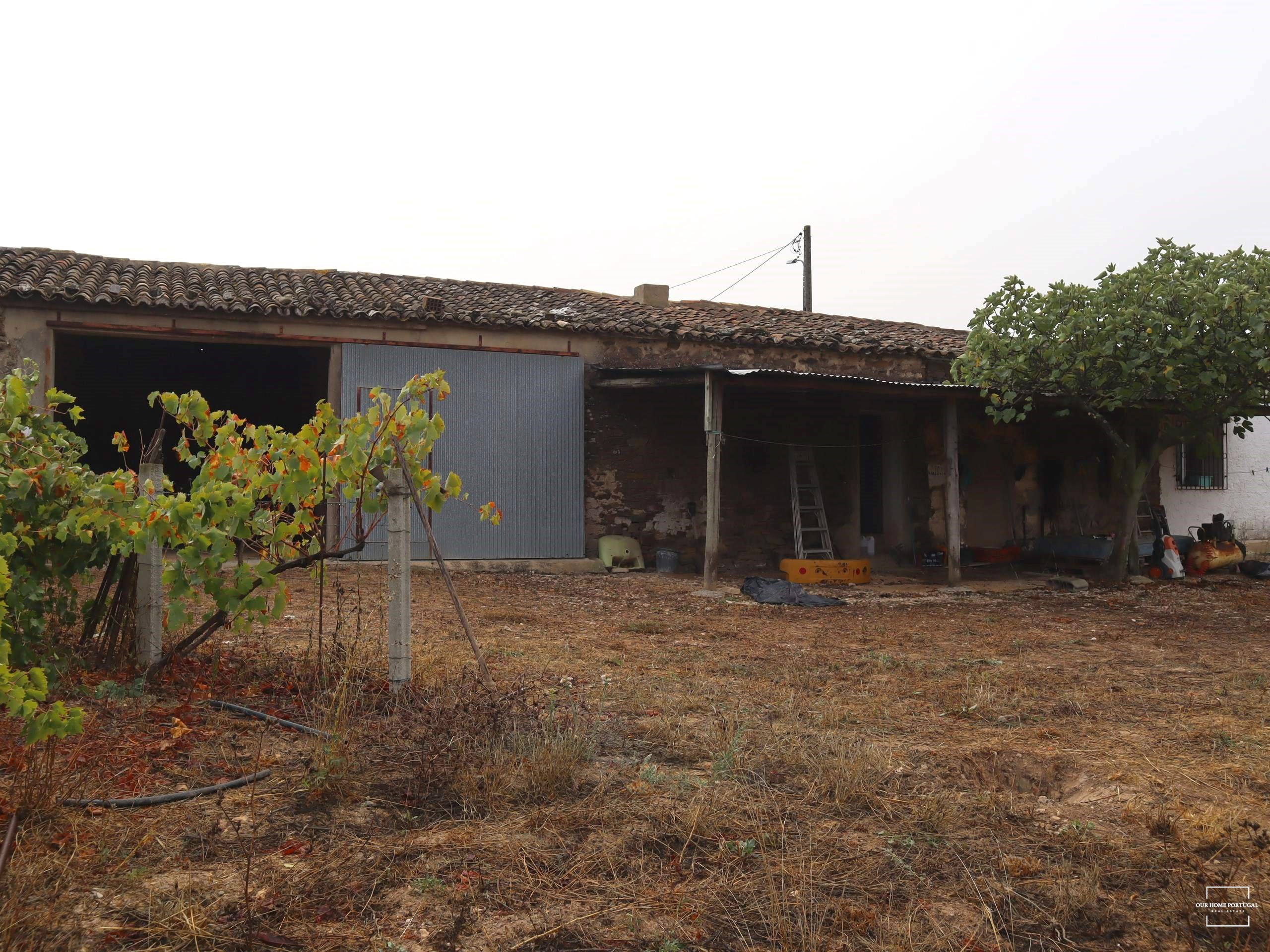 3 Bed, 1 Bath, HouseFor Sale, Loulé, Faro, 8100-183