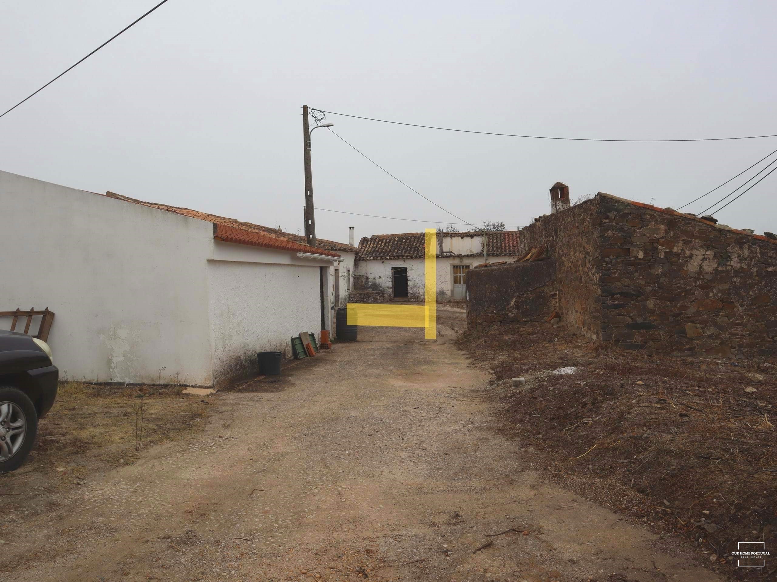 3 Bed, 1 Bath, HouseFor Sale, Loulé, Faro, 8100-183