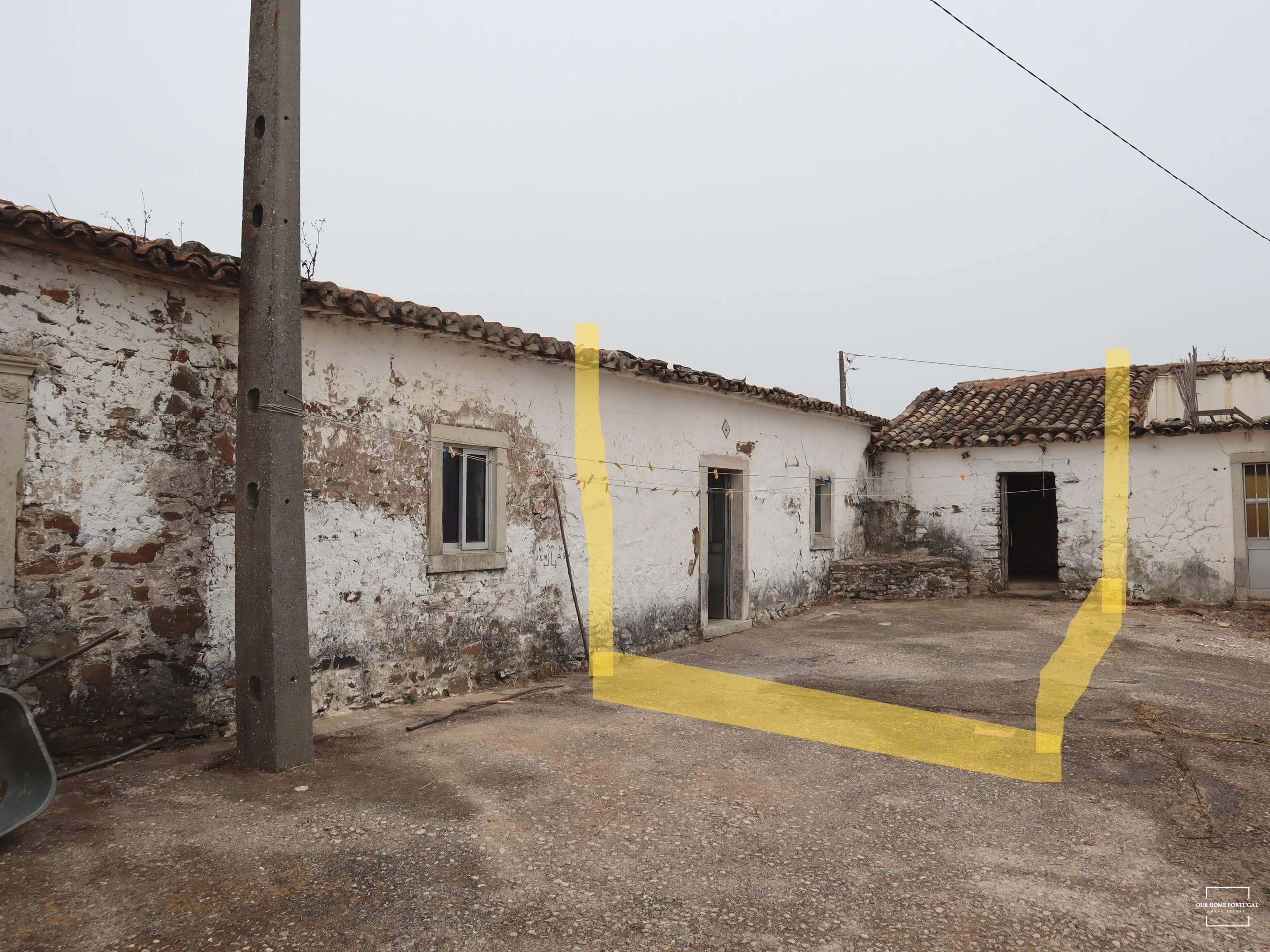 3 Bed, 1 Bath, HouseFor Sale, Loulé, Faro, 8100-183