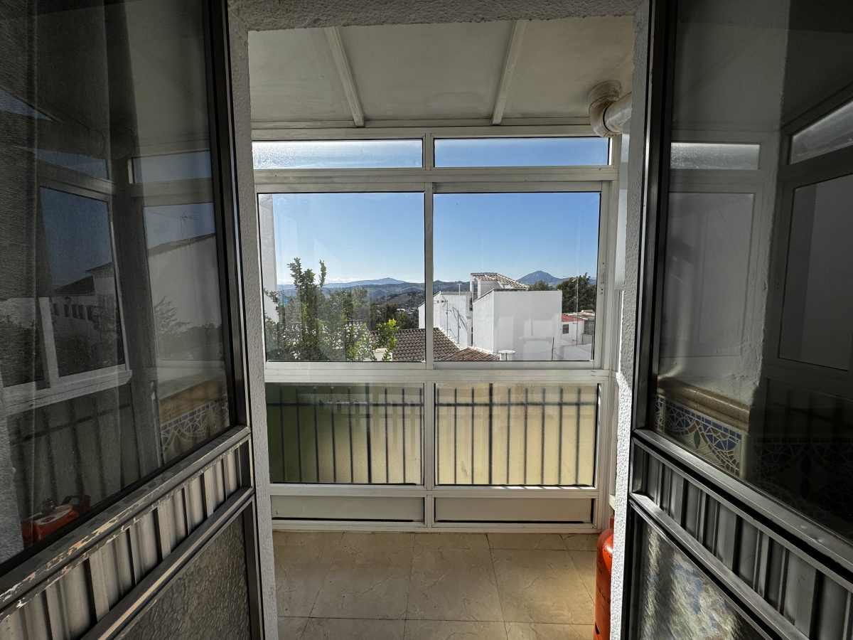 3 Bed, 1 Bath, HouseFor Sale, Olvera, Andalucia