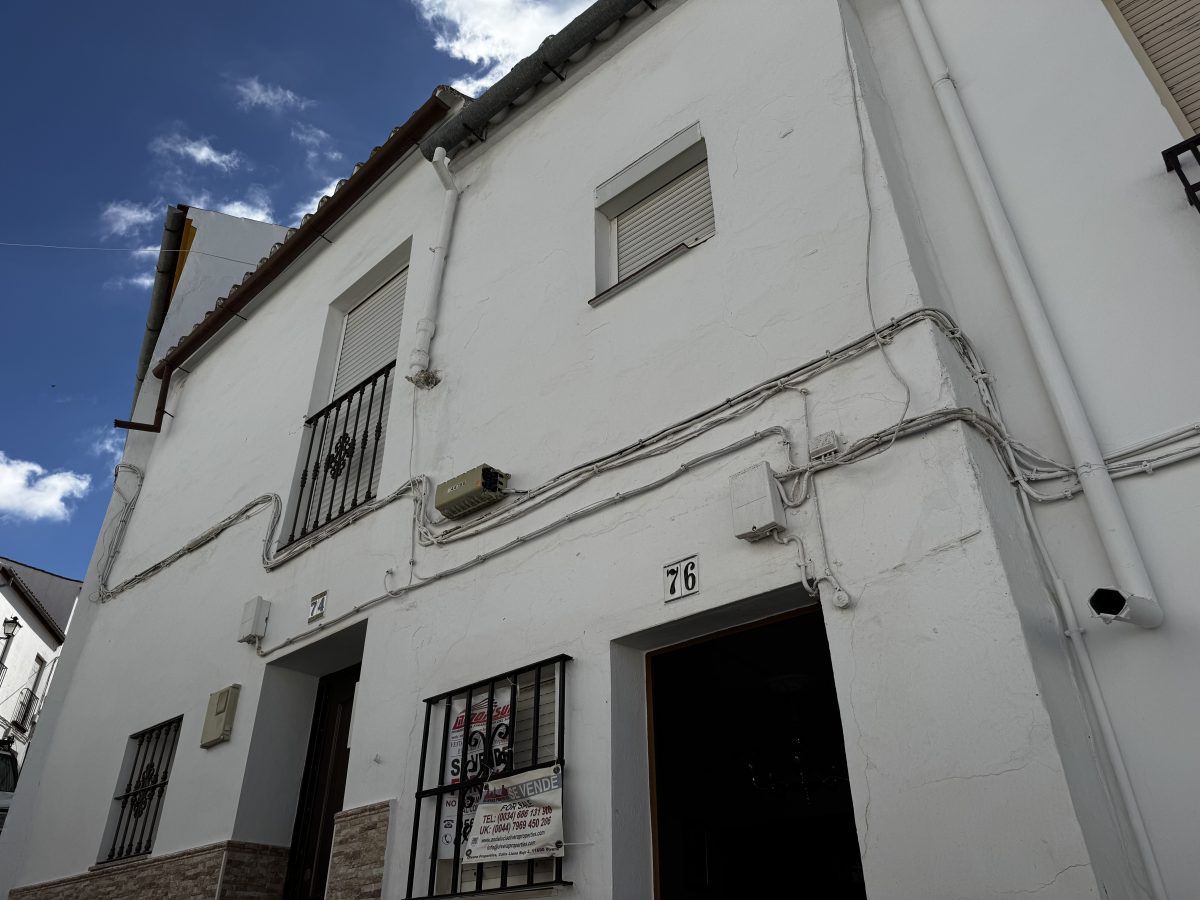 2 Bed, 1 Bath, HouseFor Sale, Olvera, Andalucia