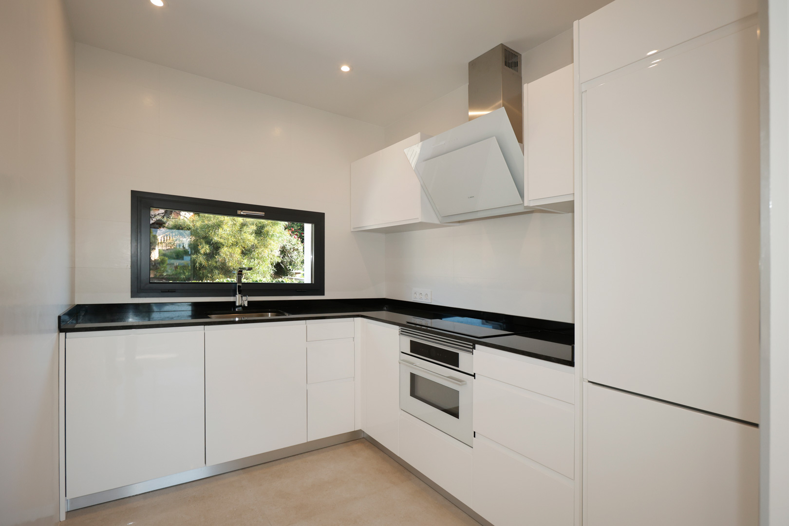 4 Bed, 4 Bath, HouseFor Sale, Calpe, Alicante 4 Bed, 4 Bath, HouseFor Sale, Calpe, Alicante