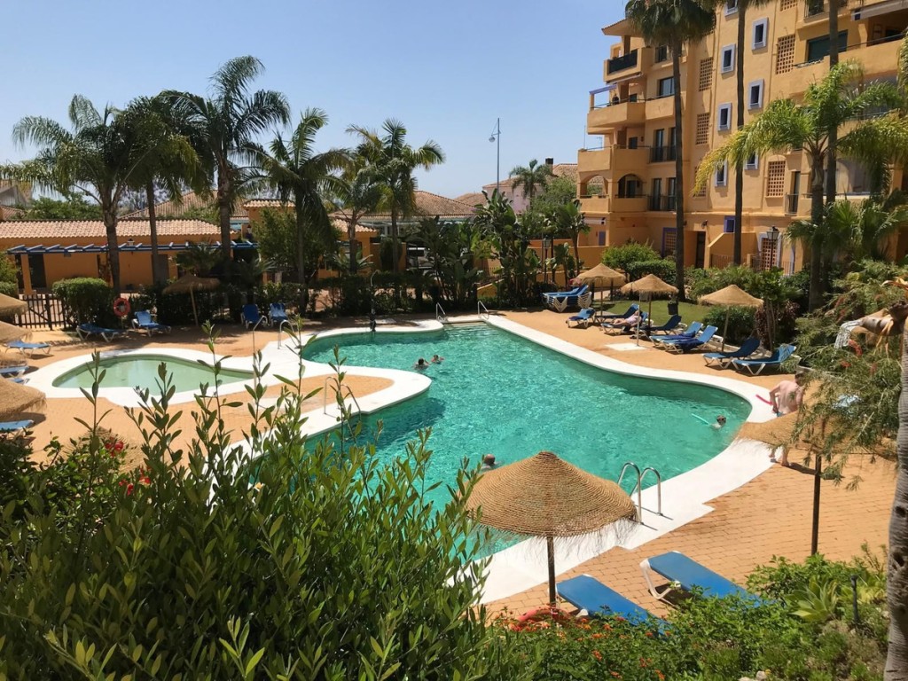 4 Bed, 3 Bath, ApartmentFor Sale, San Pedro de Alcantara, Malaga 4 Bed, 3 Bath, ApartmentFor Sale, San Pedro de Alcantara, Malaga