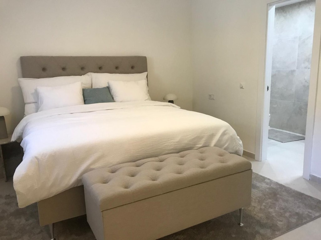 4 Bed, 3 Bath, ApartmentFor Sale, San Pedro de Alcantara, Malaga 4 Bed, 3 Bath, ApartmentFor Sale, San Pedro de Alcantara, Malaga