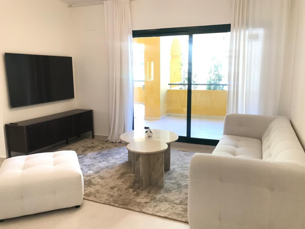 4 Bed, 3 Bath, ApartmentFor Sale, San Pedro de Alcantara, Malaga 4 Bed, 3 Bath, ApartmentFor Sale, San Pedro de Alcantara, Malaga