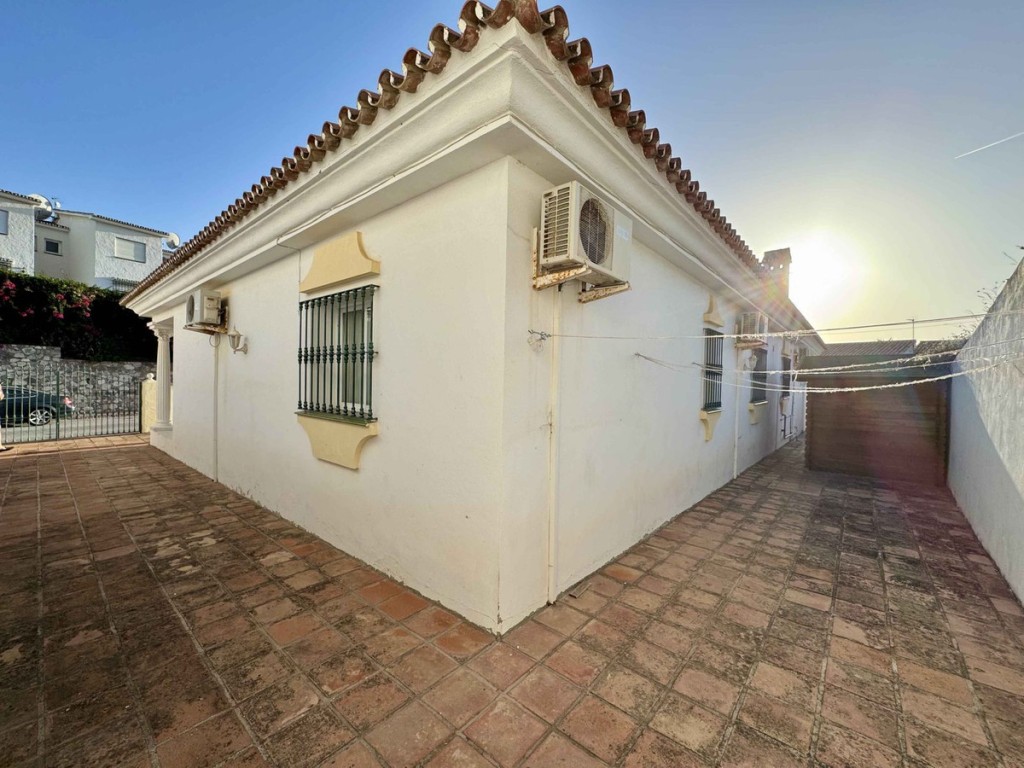 3 Bed, 2 Bath, HouseFor Sale, Riviera, Malaga 3 Bed, 2 Bath, HouseFor Sale, Riviera, Malaga