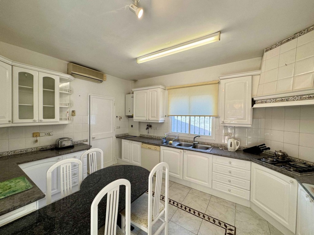 3 Bed, 2 Bath, HouseFor Sale, Riviera, Malaga 3 Bed, 2 Bath, HouseFor Sale, Riviera, Malaga