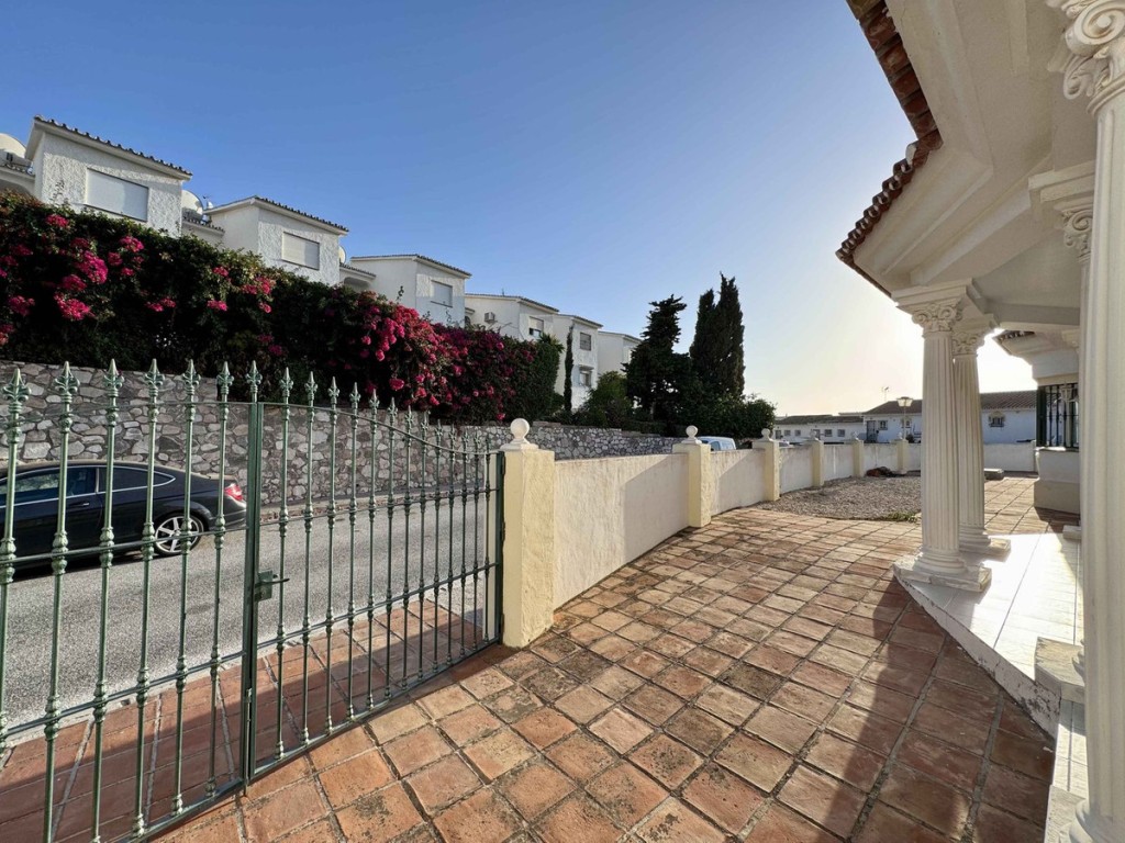 3 Bed, 2 Bath, HouseFor Sale, Riviera, Malaga 3 Bed, 2 Bath, HouseFor Sale, Riviera, Malaga