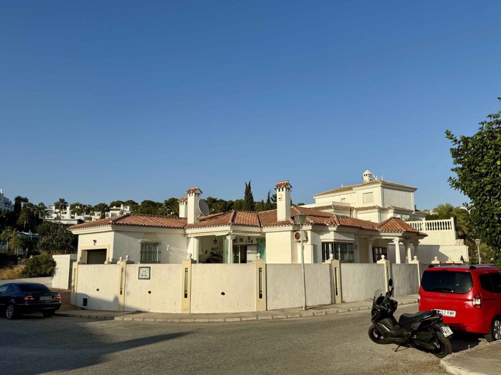 3 Bed, 2 Bath, HouseFor Sale, Riviera, Malaga 3 Bed, 2 Bath, HouseFor Sale, Riviera, Malaga
