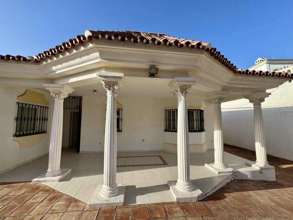 3 Bed, 2 Bath, HouseFor Sale, Riviera, Malaga 3 Bed, 2 Bath, HouseFor Sale, Riviera, Malaga