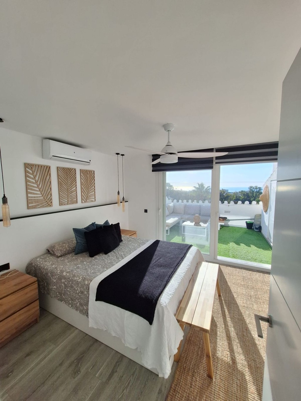 4 Bed, 3 Bath, HouseFor Sale, Calahonda, Malaga 4 Bed, 3 Bath, HouseFor Sale, Calahonda, Malaga
